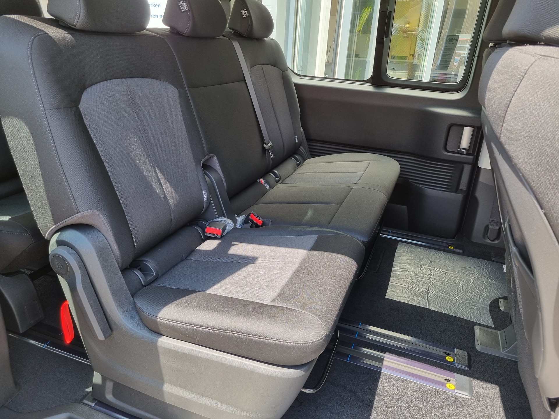 HYUNDAI Staria Wagon 1.6 T-GDi HEV Amplia A-image-8
