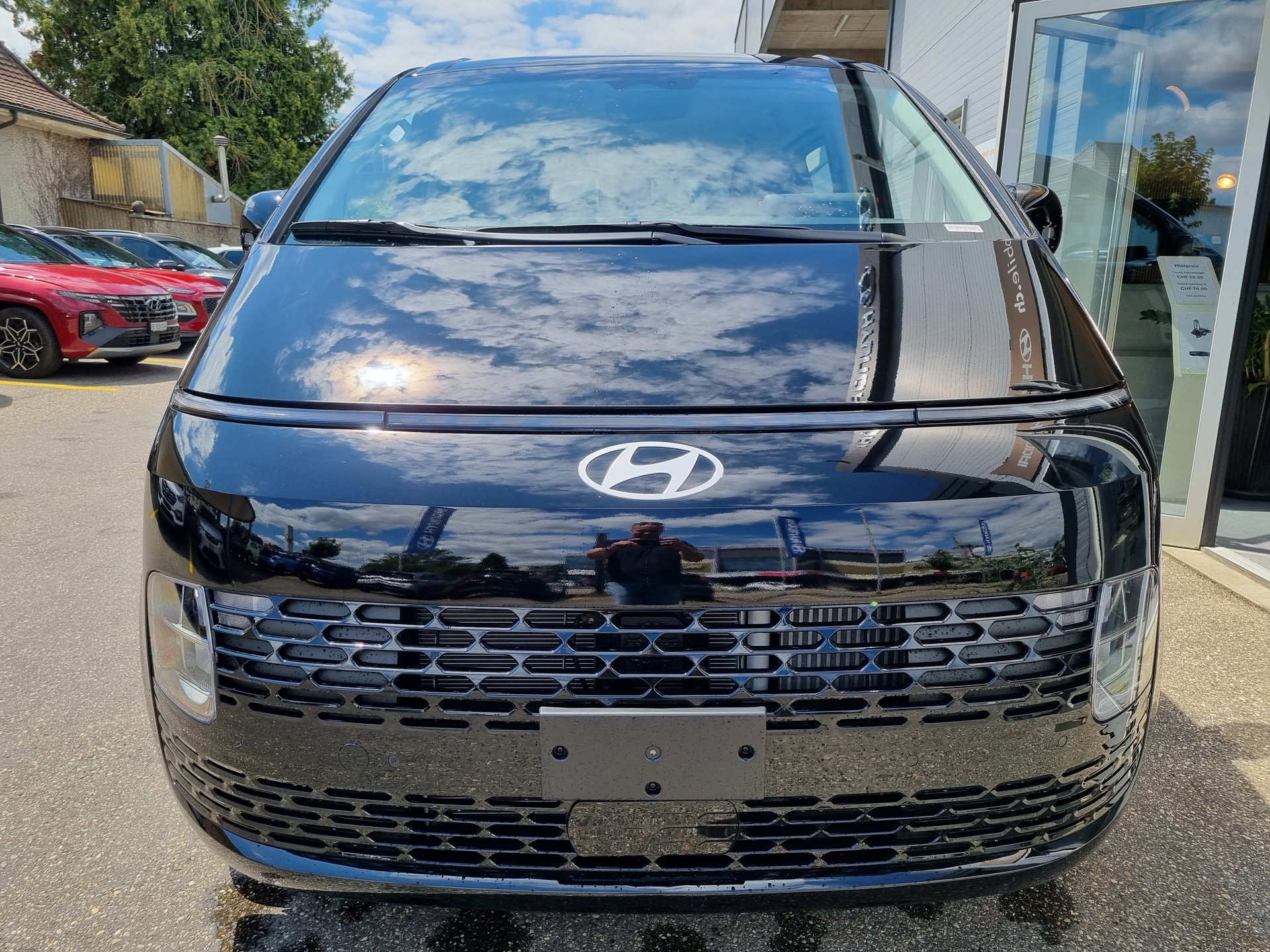 HYUNDAI Staria Wagon 1.6 T-GDi HEV Amplia A-image-1