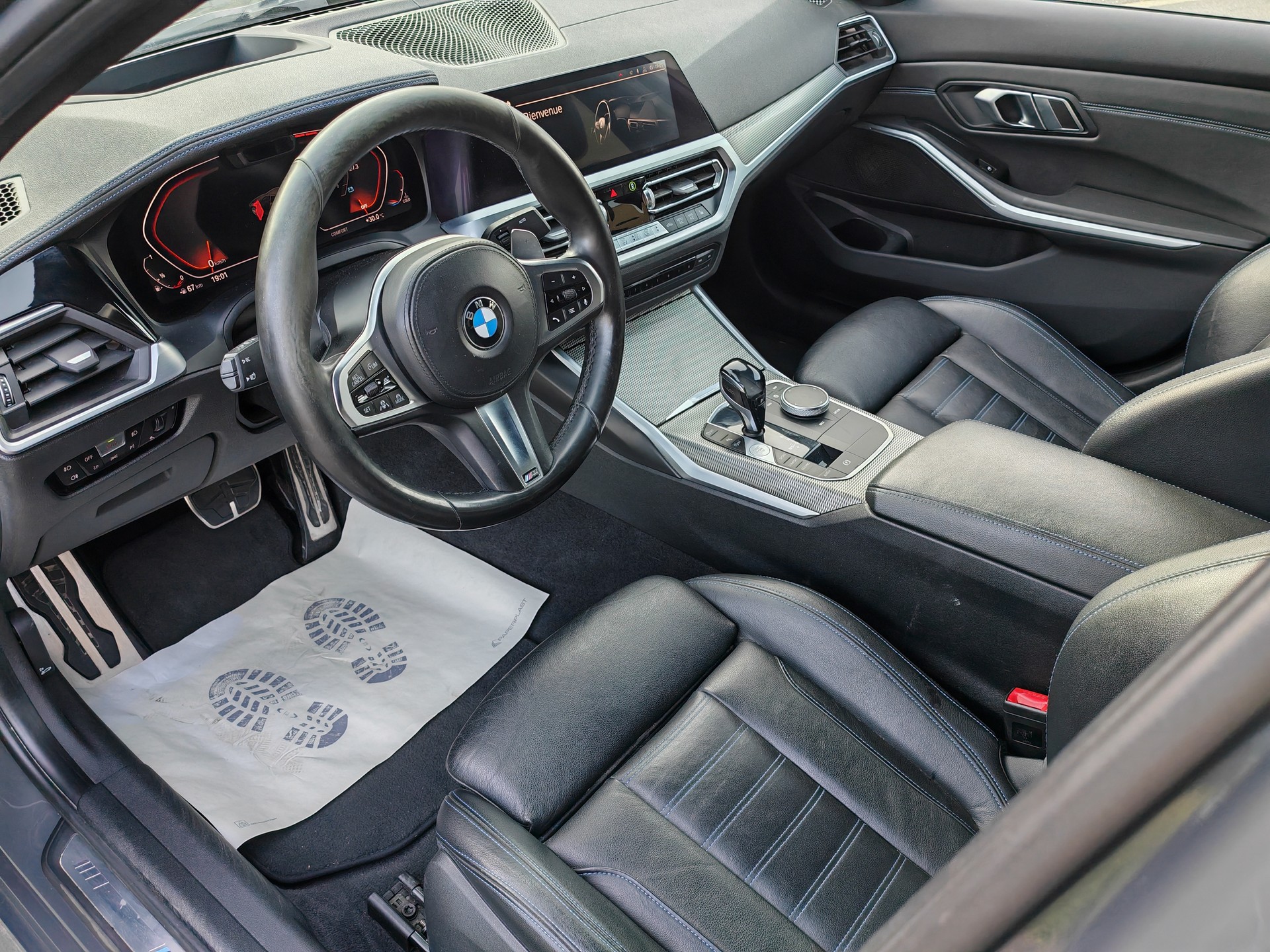 BMW 320i xDrive Steptronic M Sport [Expertise du jour + Garantie 12 mois + Service & Immat. Offerts]-image-14