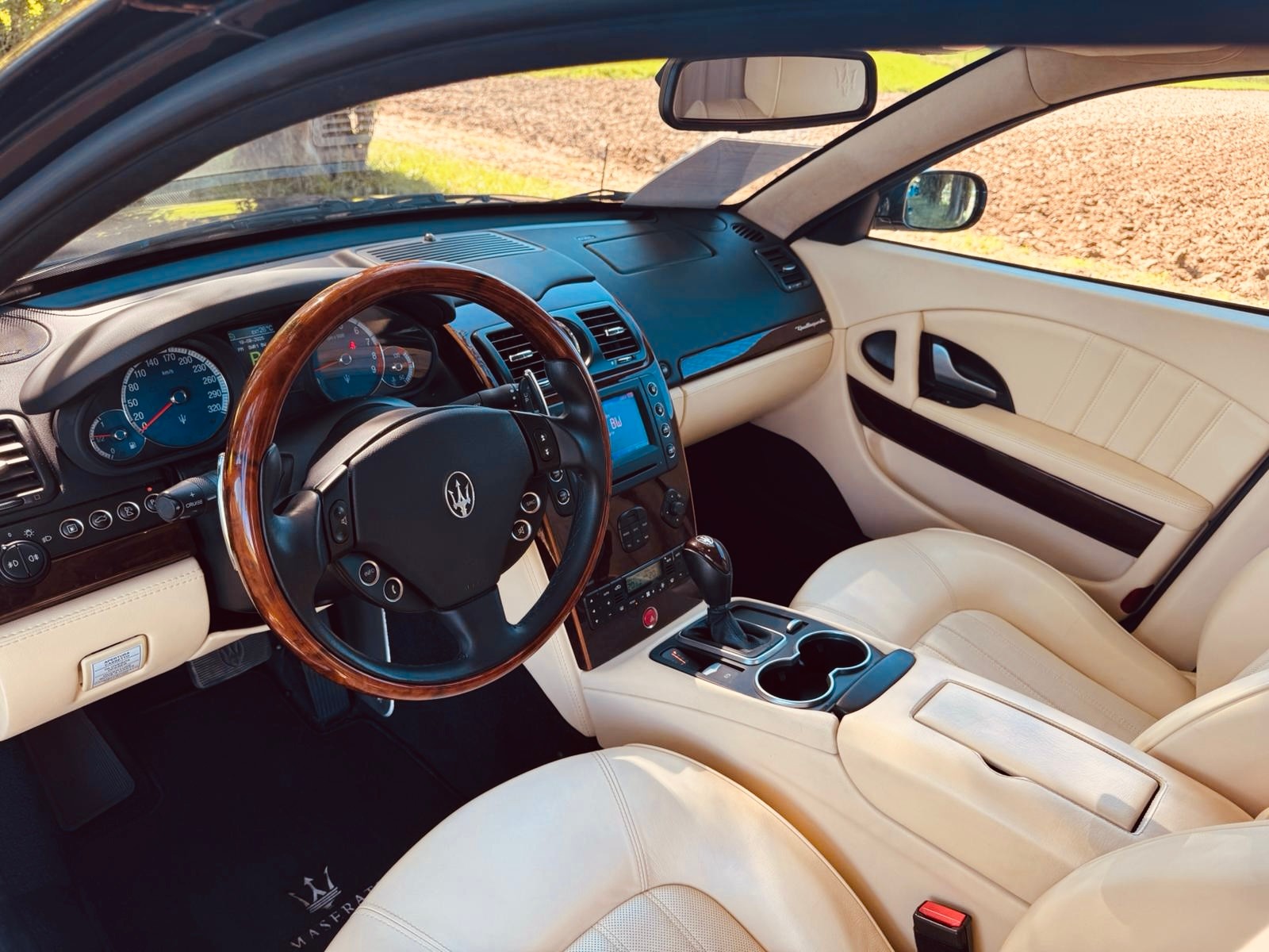 MASERATI Quattroporte 4.2 V8 Executive GT Automatica-image-9
