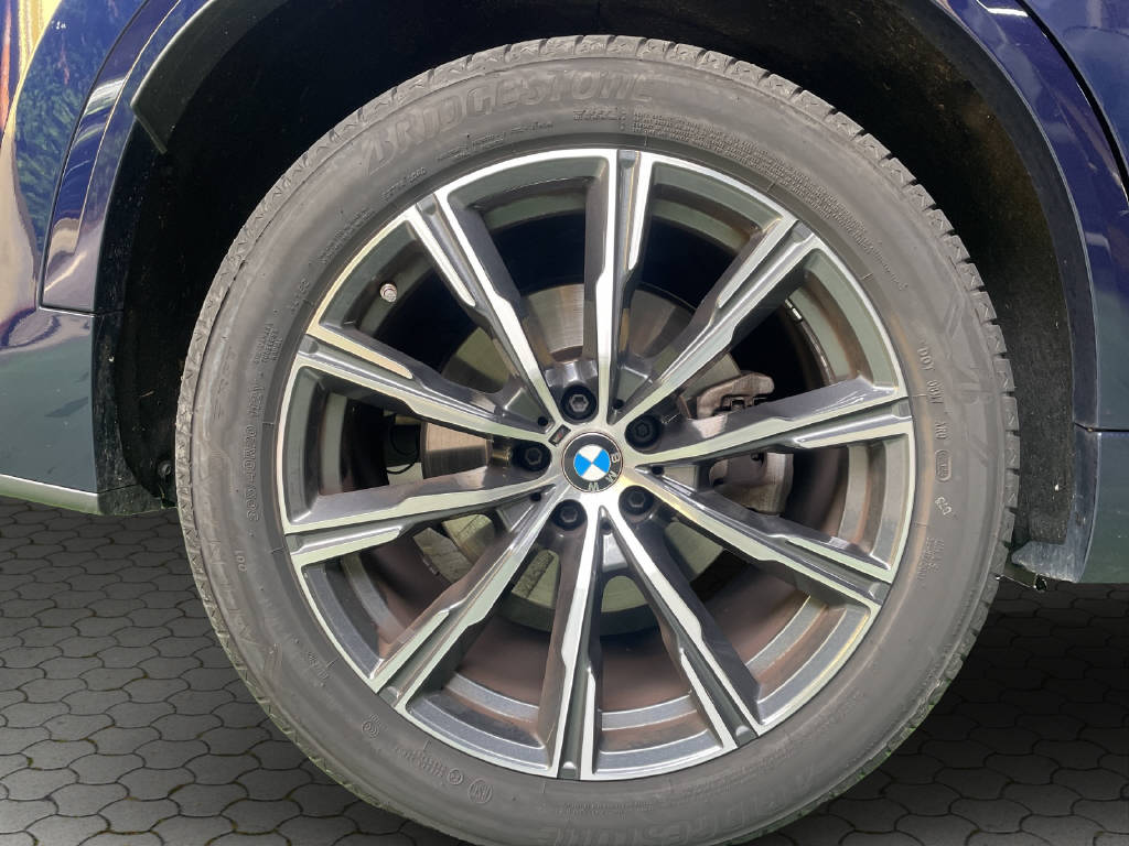 BMW X5 30d xDrive SAG-image-11