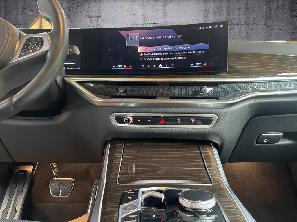 BMW X5 30d xDrive SAG-image-6