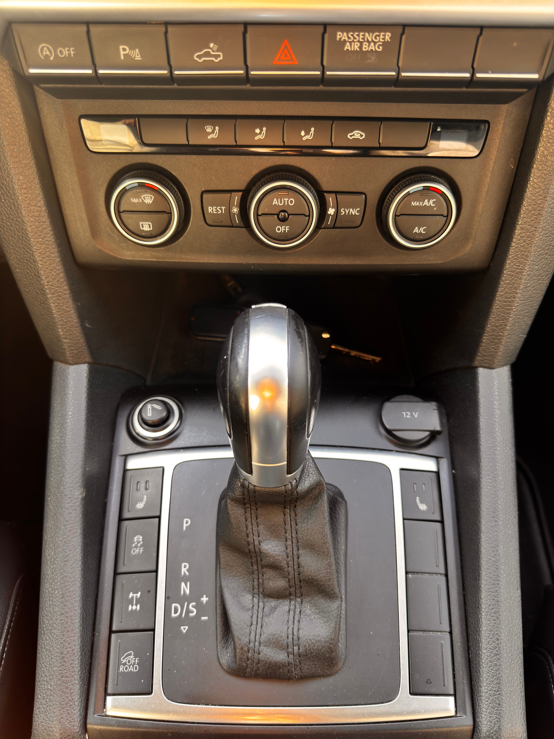 VW Amarok 3.0TDI Highline 4Motion Automatic-image-3