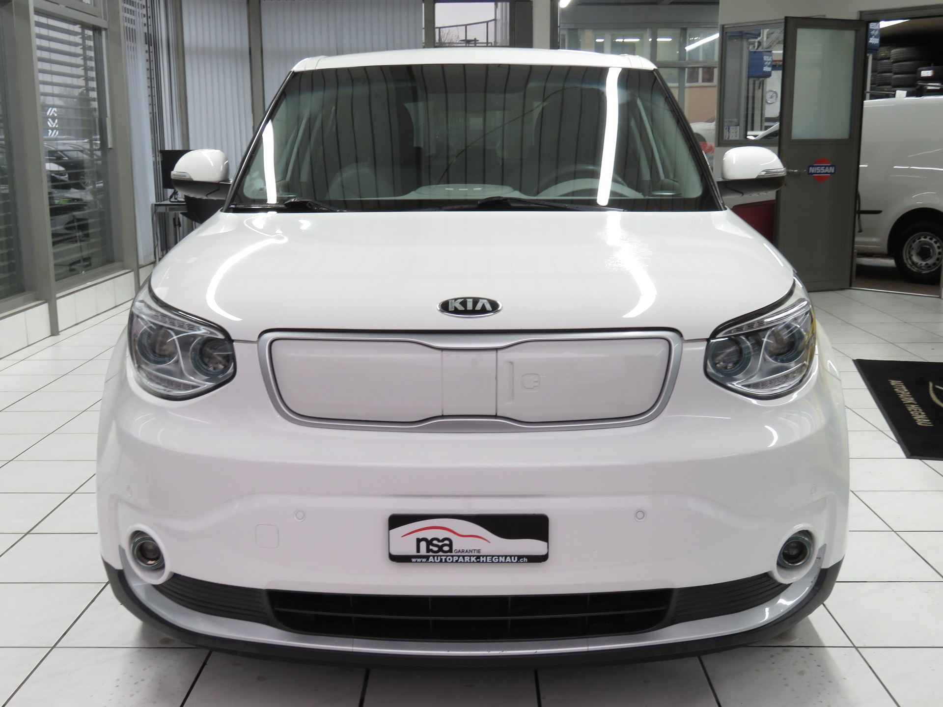 KIA Soul EV Style (Automat)-showroom-element-1