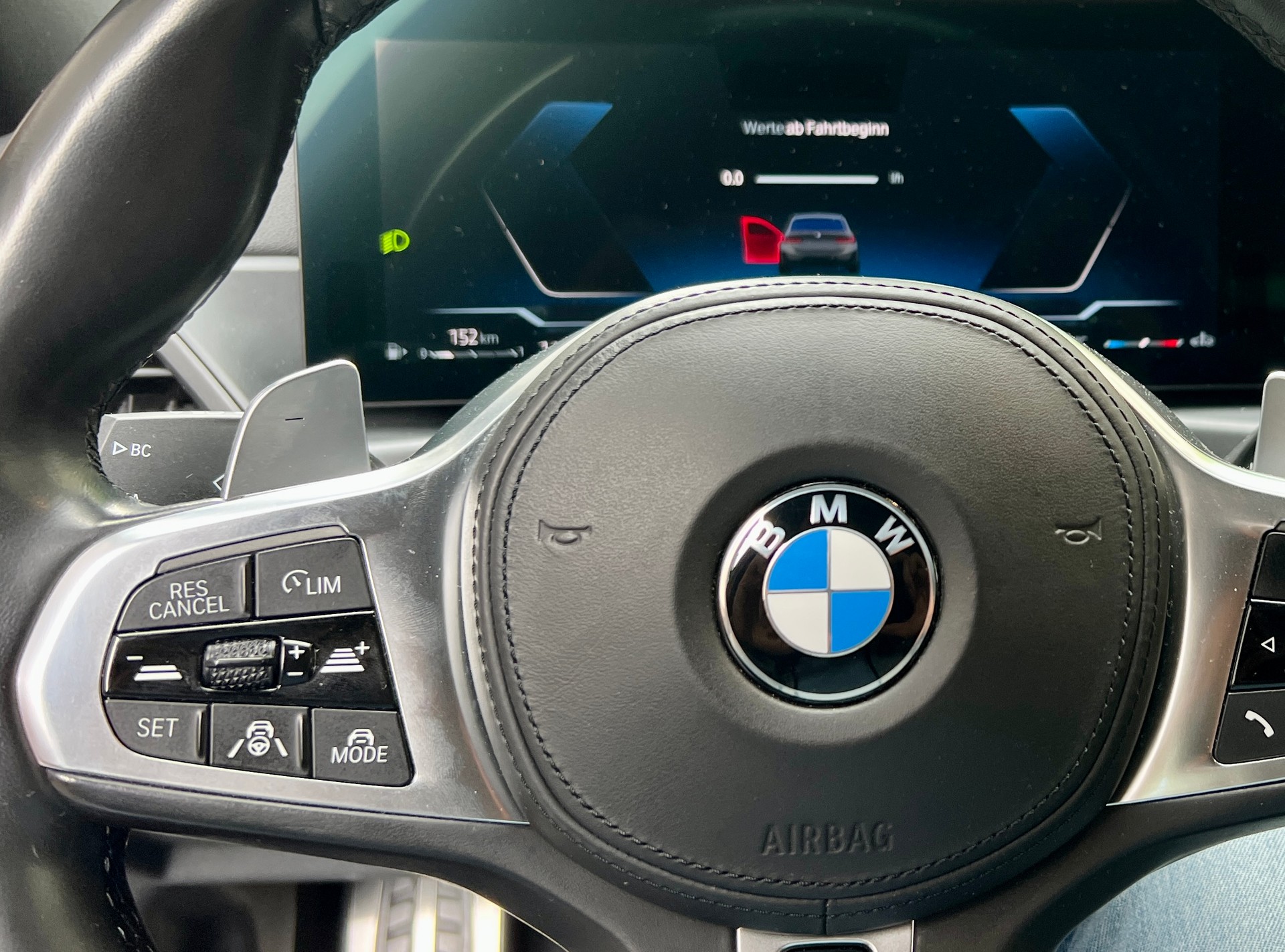 BMW M340i xDrive, Neuwagen Anschlussgarantie bis 01.28, Standheizung, H&K, Vollaustattung-image-13