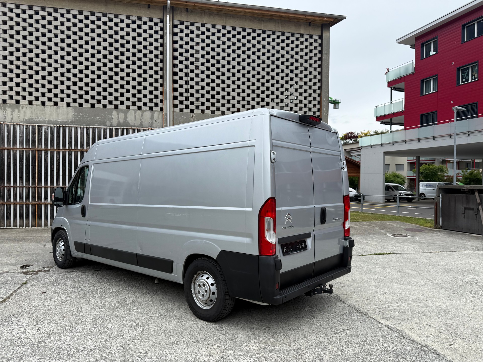 CITROEN Jumper 35+ 2.0 BlueHDi 160 Attraction L3H2-showroom-element-1