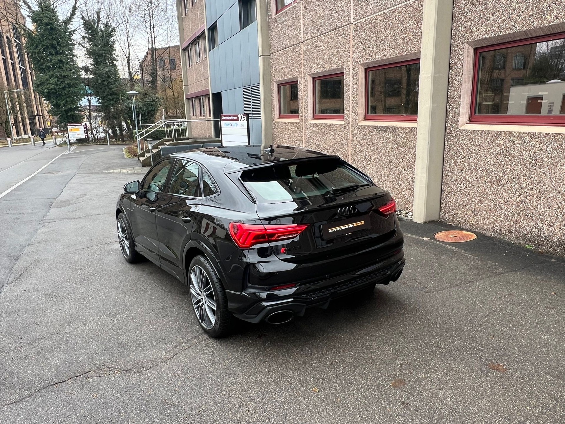 AUDI RS Q3 Sportback quattro S tronic-image-5