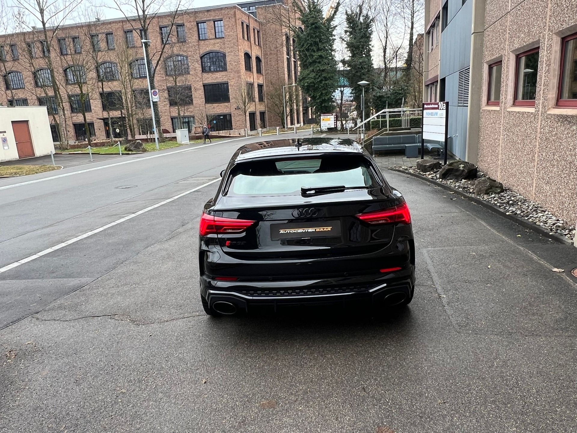 AUDI RS Q3 Sportback quattro S tronic-image-6