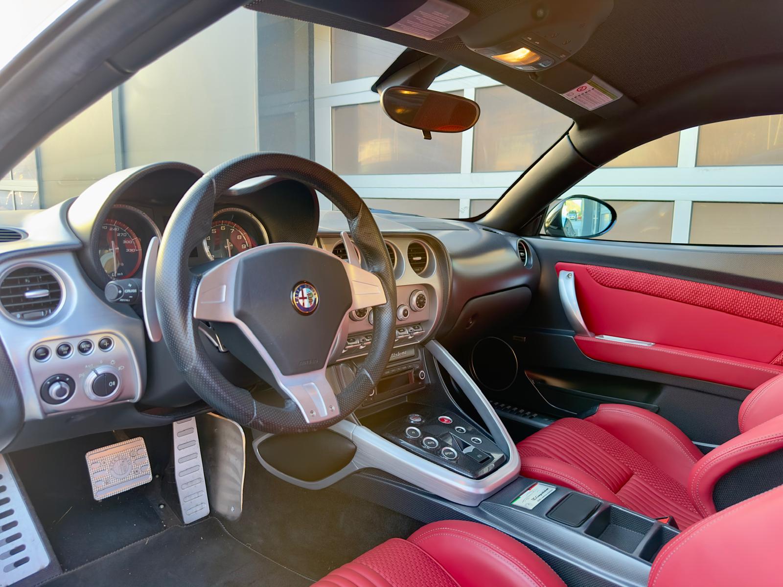 ALFA ROMEO 8C Competizione-image-6