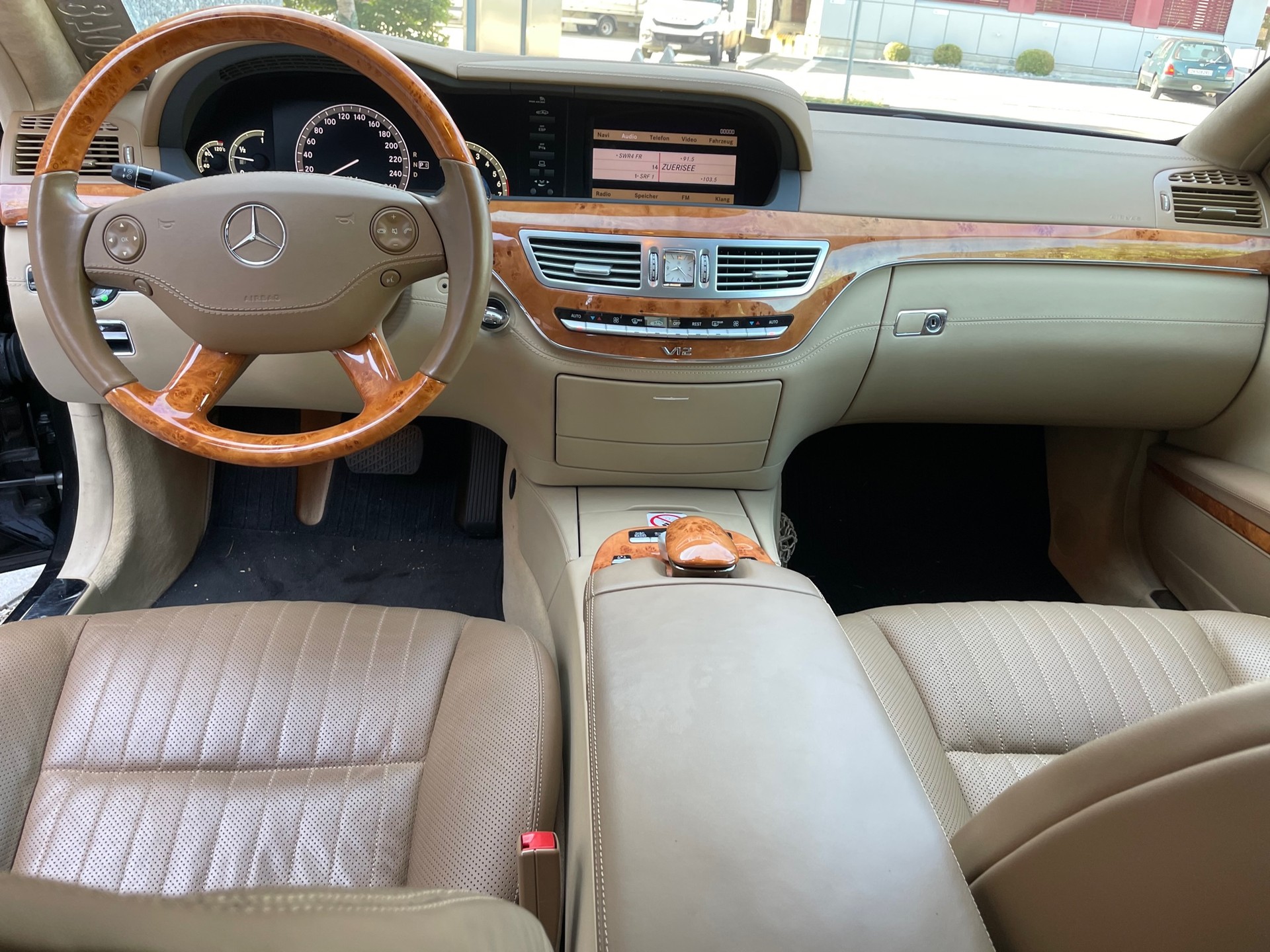MERCEDES-BENZ S 600L S-Guard Werkspanzer-image-5