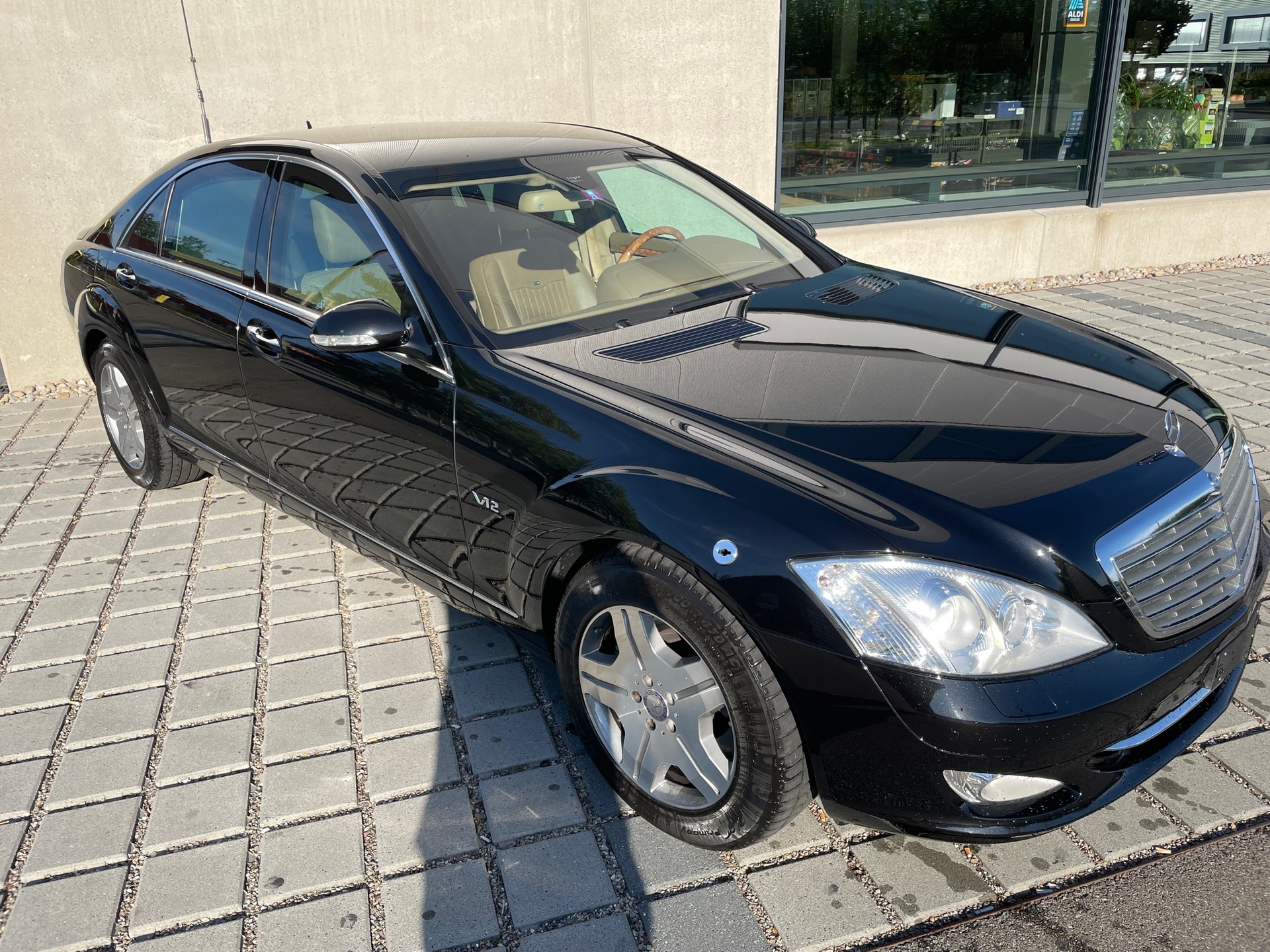 MERCEDES-BENZ S 600L S-Guard Werkspanzer-image-1