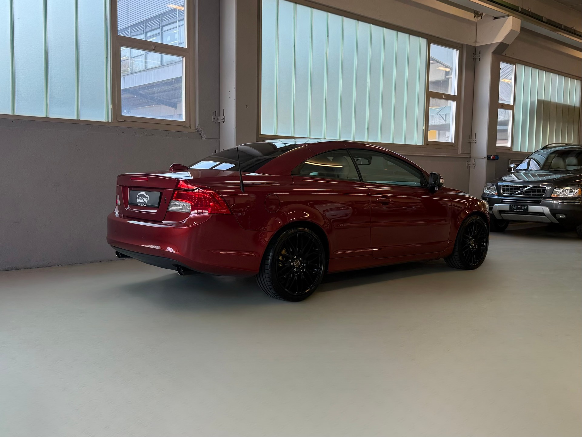 VOLVO C70 D5 Summum Geartronic-image-5