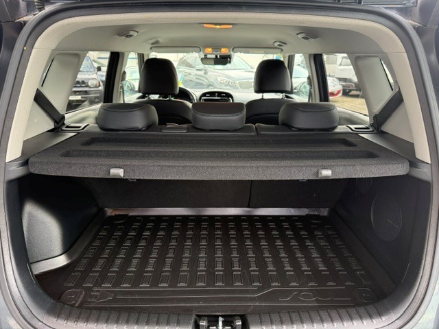 KIA e-Soul Style-image-4