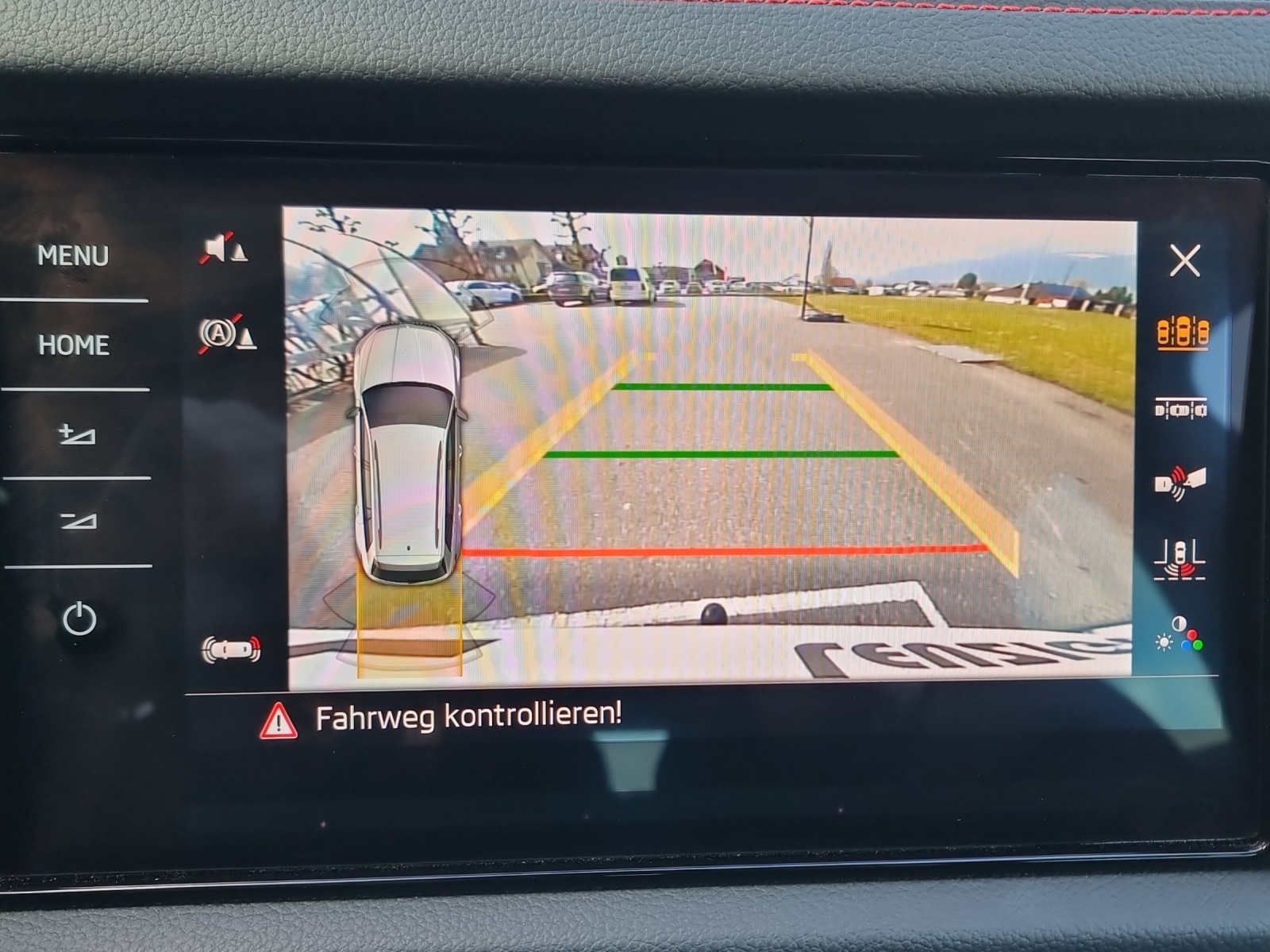 SKODA Kodiaq 2.0 TSI 4x4 RS-image-13