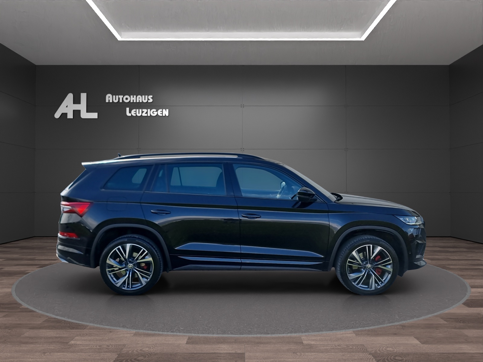 SKODA Kodiaq 2.0 TSI 4x4 RS-image-5
