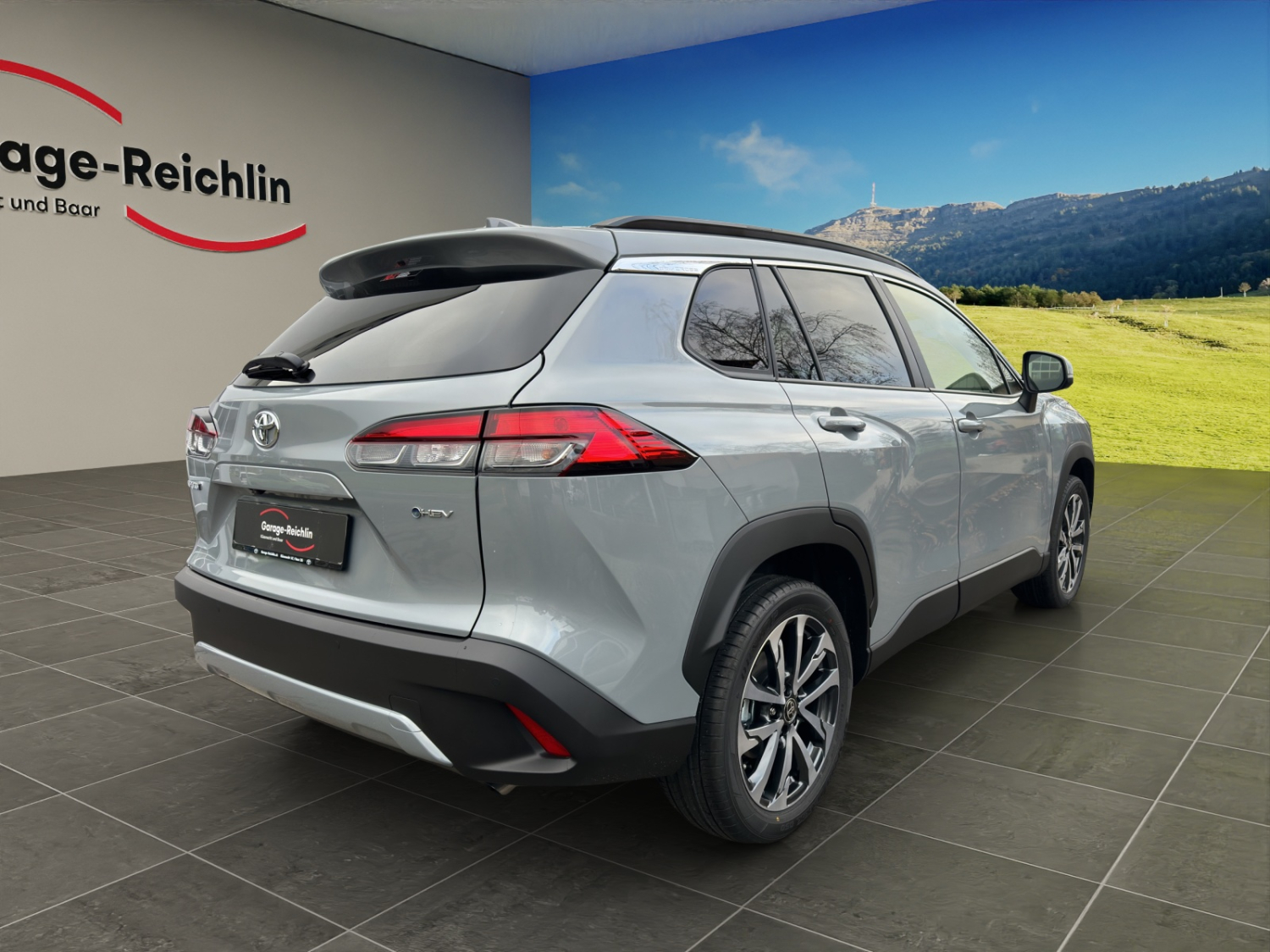 TOYOTA Corolla Cross 2.0 HSD Trend AWD-i-image-4