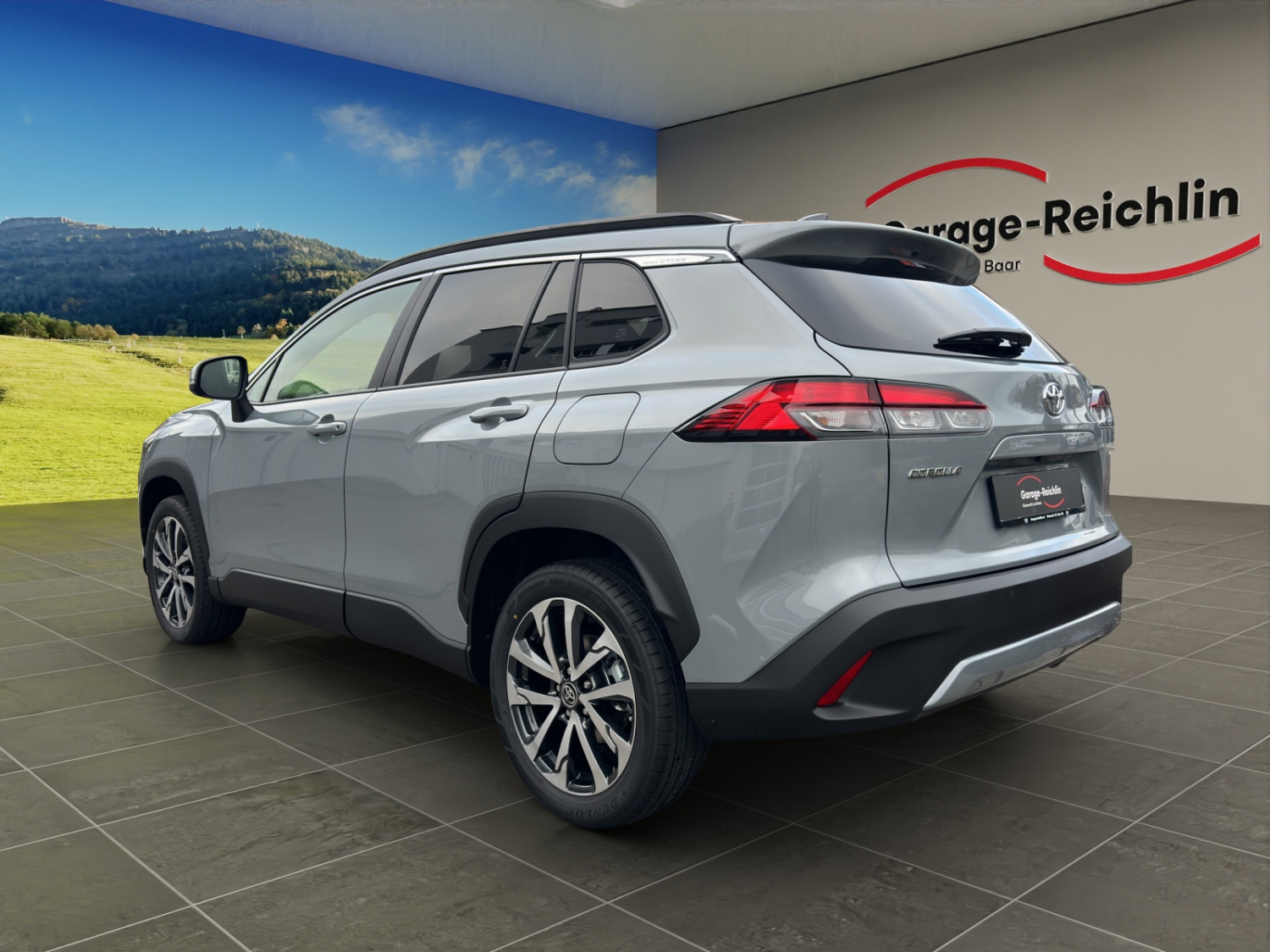 TOYOTA Corolla Cross 2.0 HSD Trend AWD-i-showroom-element-2