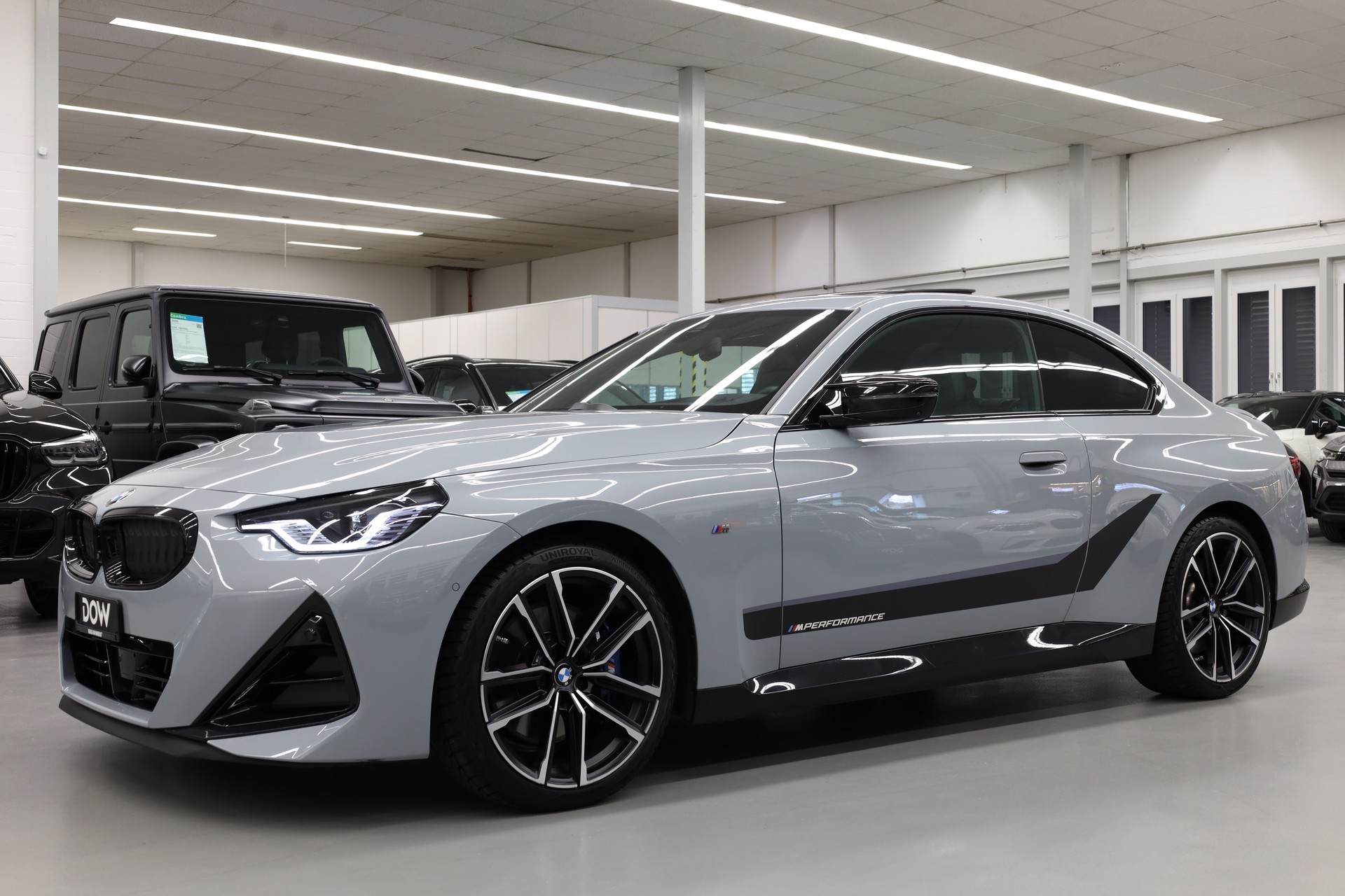 BMW M240i xDrive Coupé-showroom-element-3