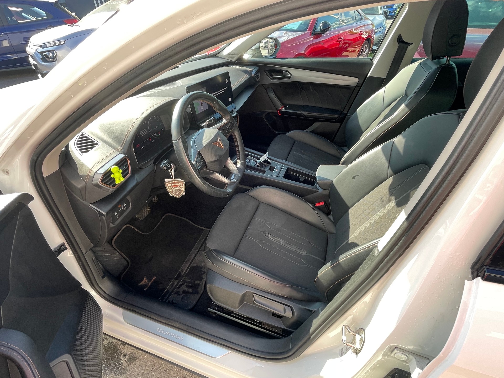 CUPRA Formentor 1.5 TSI DSG-image-5