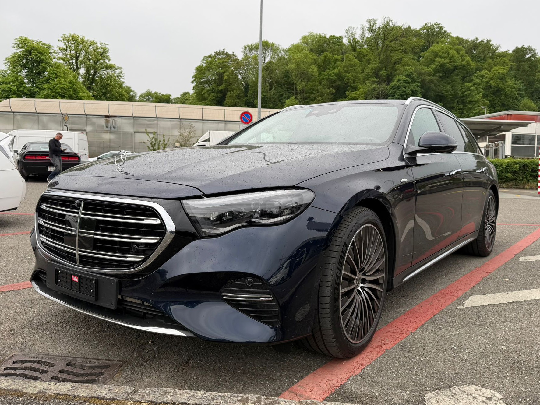 MERCEDES-BENZ Mercedes-Benz E 300 e T-Modell