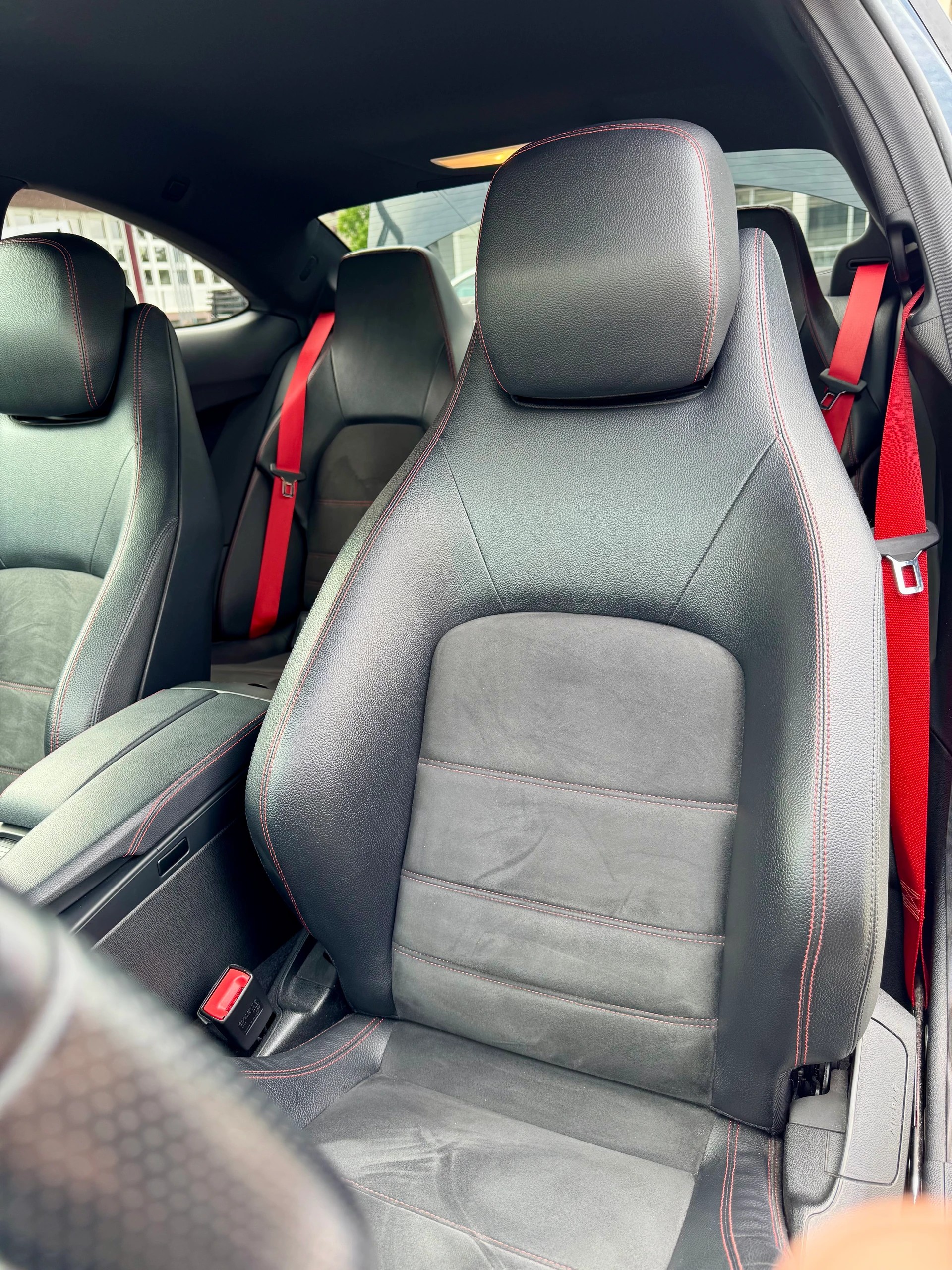 MERCEDES-BENZ C 250 CDI Sport-image-11