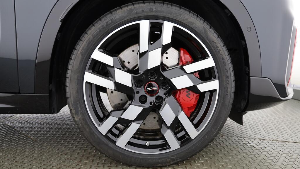 MINI John Cooper Works Countryman ALL4-image-8