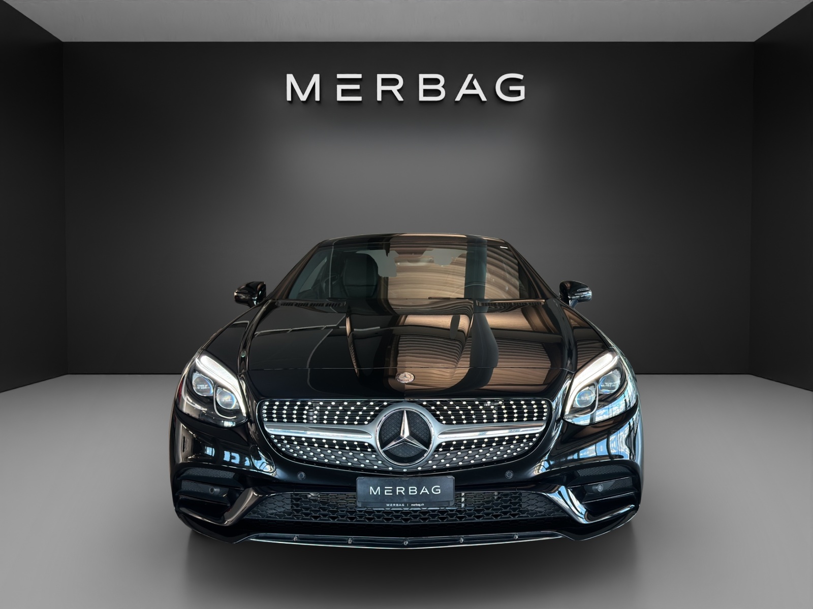 MERCEDES-BENZ SLC 300 AMG Line-image-1