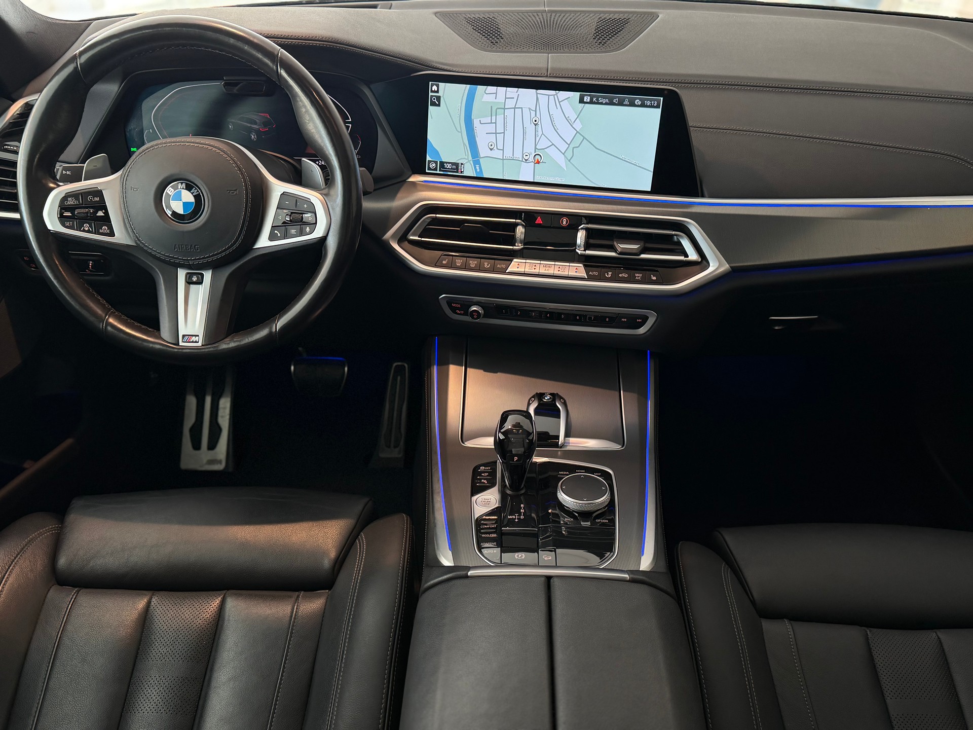 BMW X5 xDrive 48V 30d M Sport Steptronic **AHK**-image-13