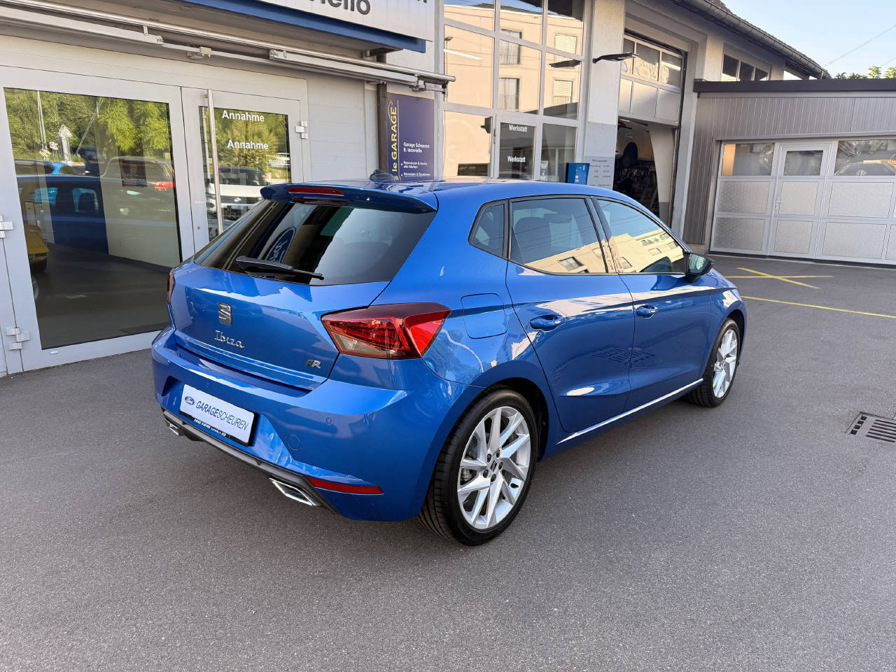 SEAT Ibiza 1.0 TSI 110 Hola FR DSG-image-5