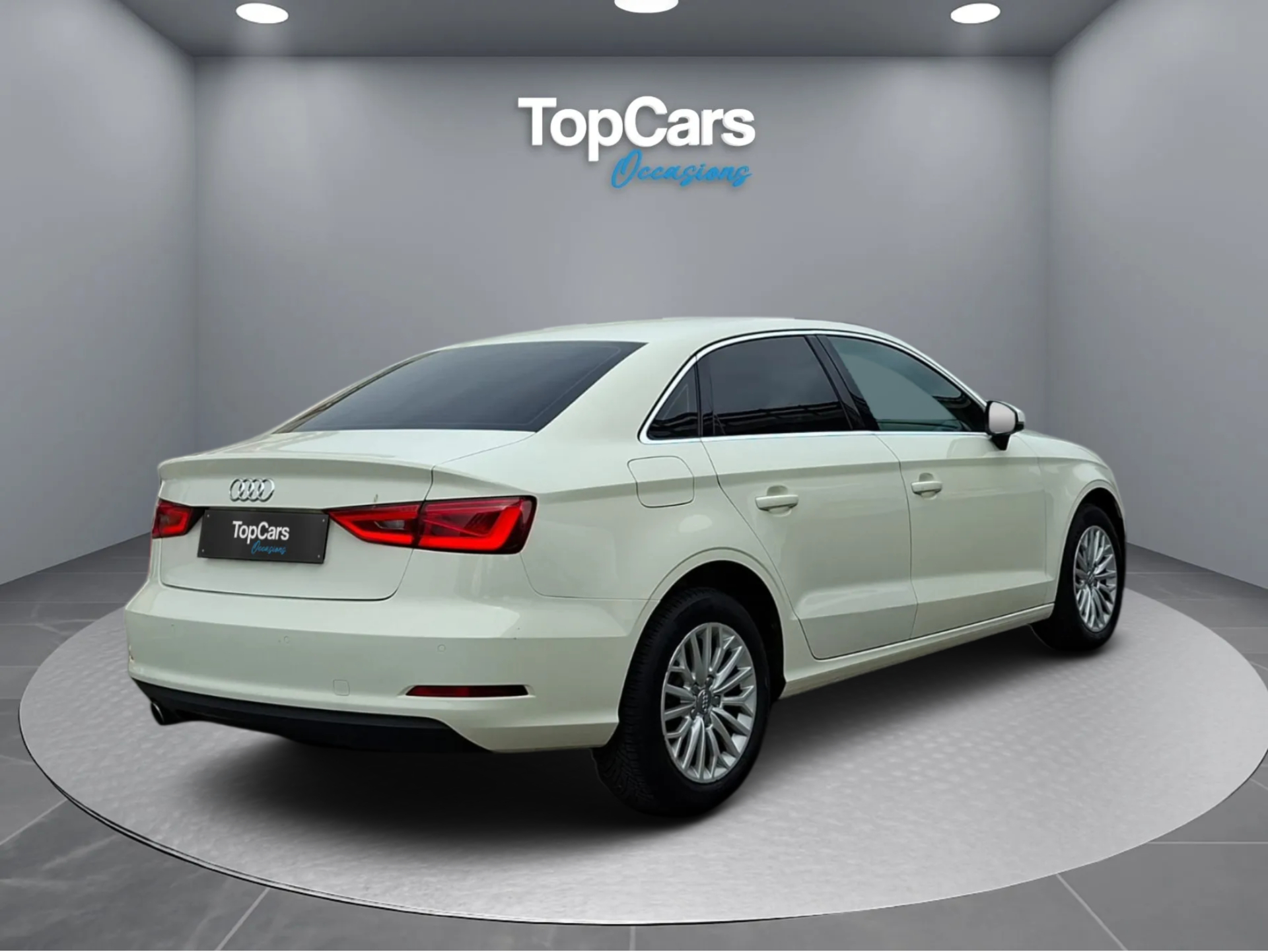 AUDI A3 Sportback 1.6 TDI Ambition S-tronic ** Service & Expertise du jour ** Frish Service & MFK ** Rabais plaques % **-image-3