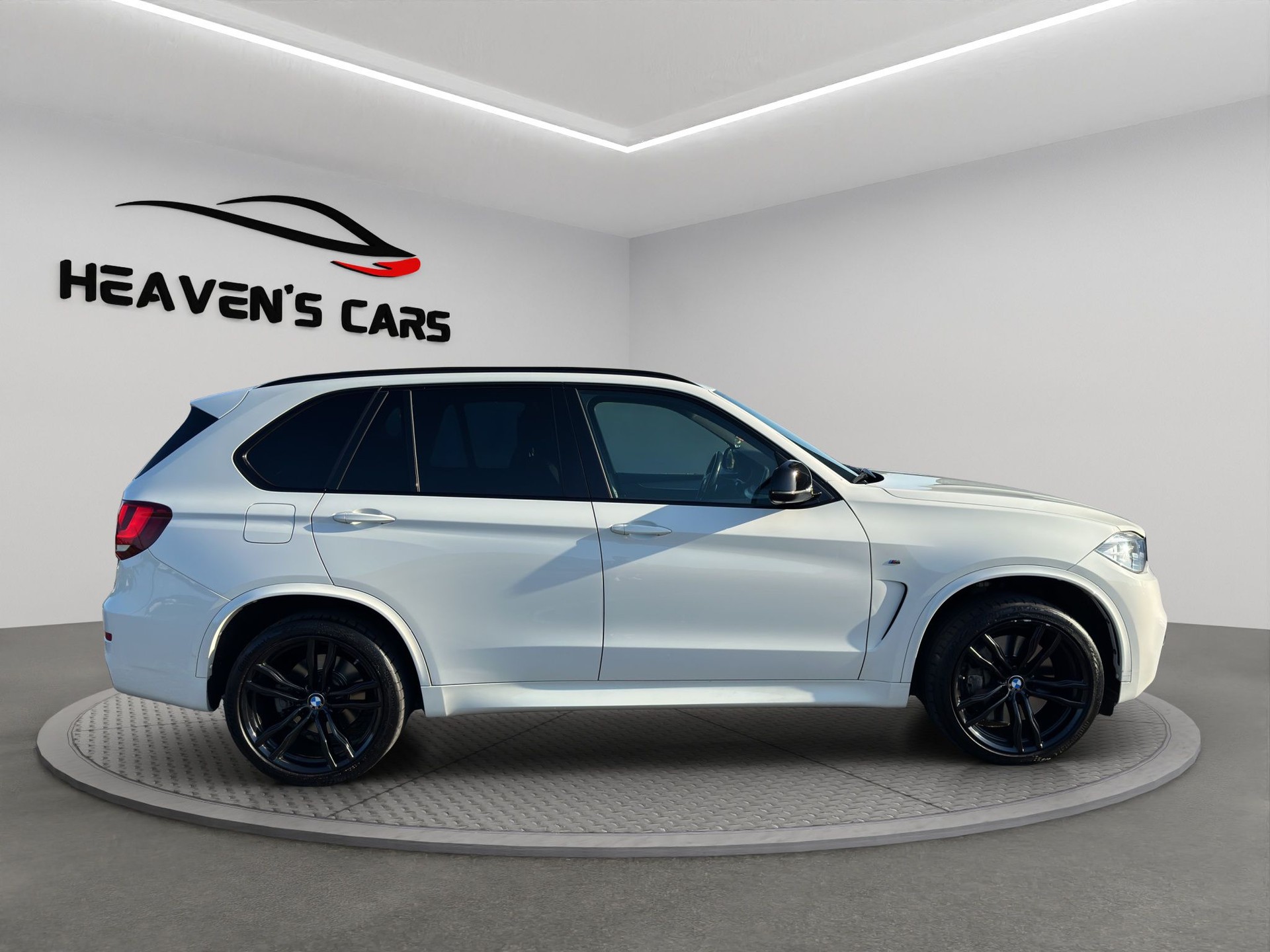 BMW X5 xDrive M50d Steptronic-image-4