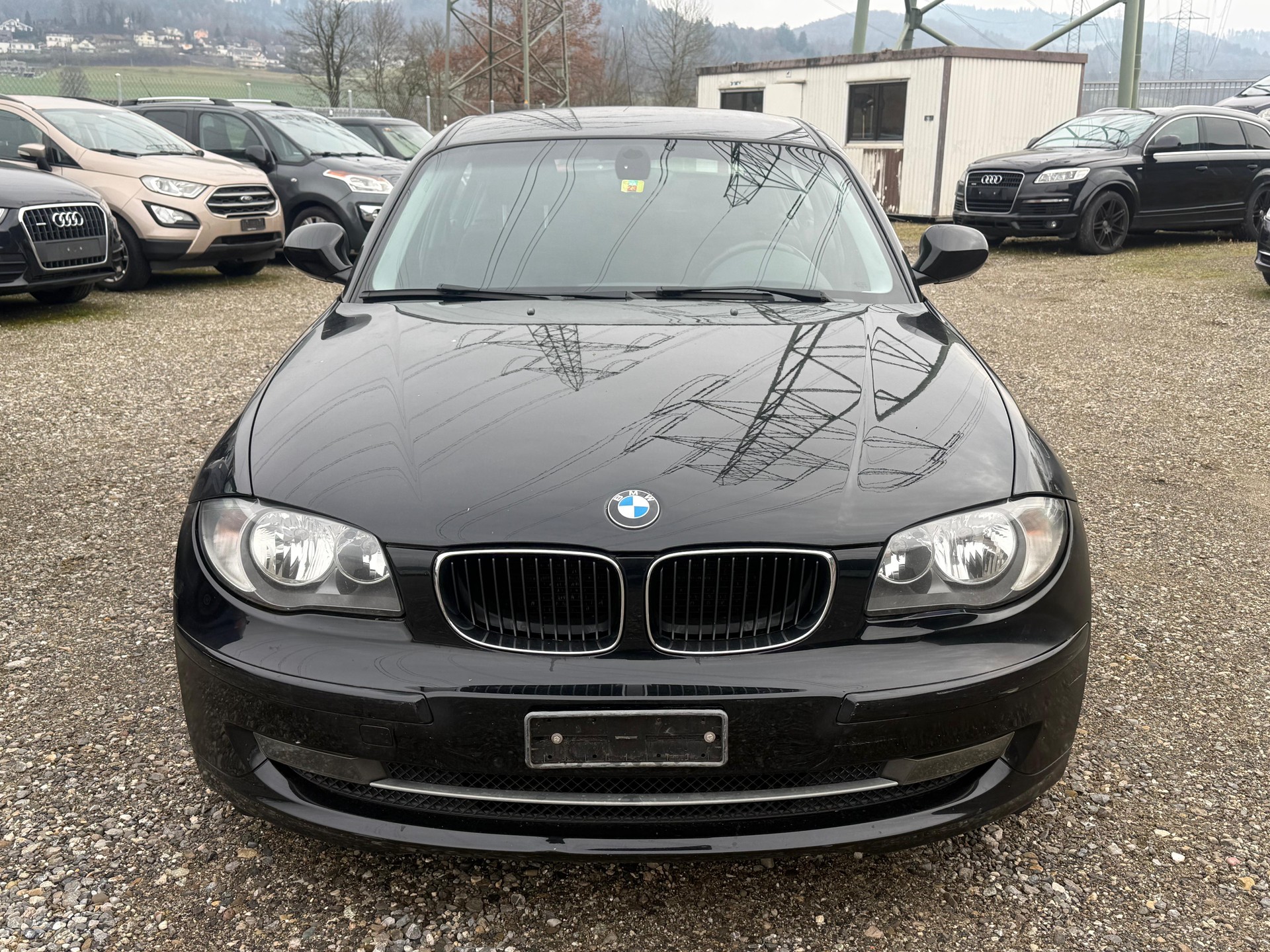 BMW 116i-image-2