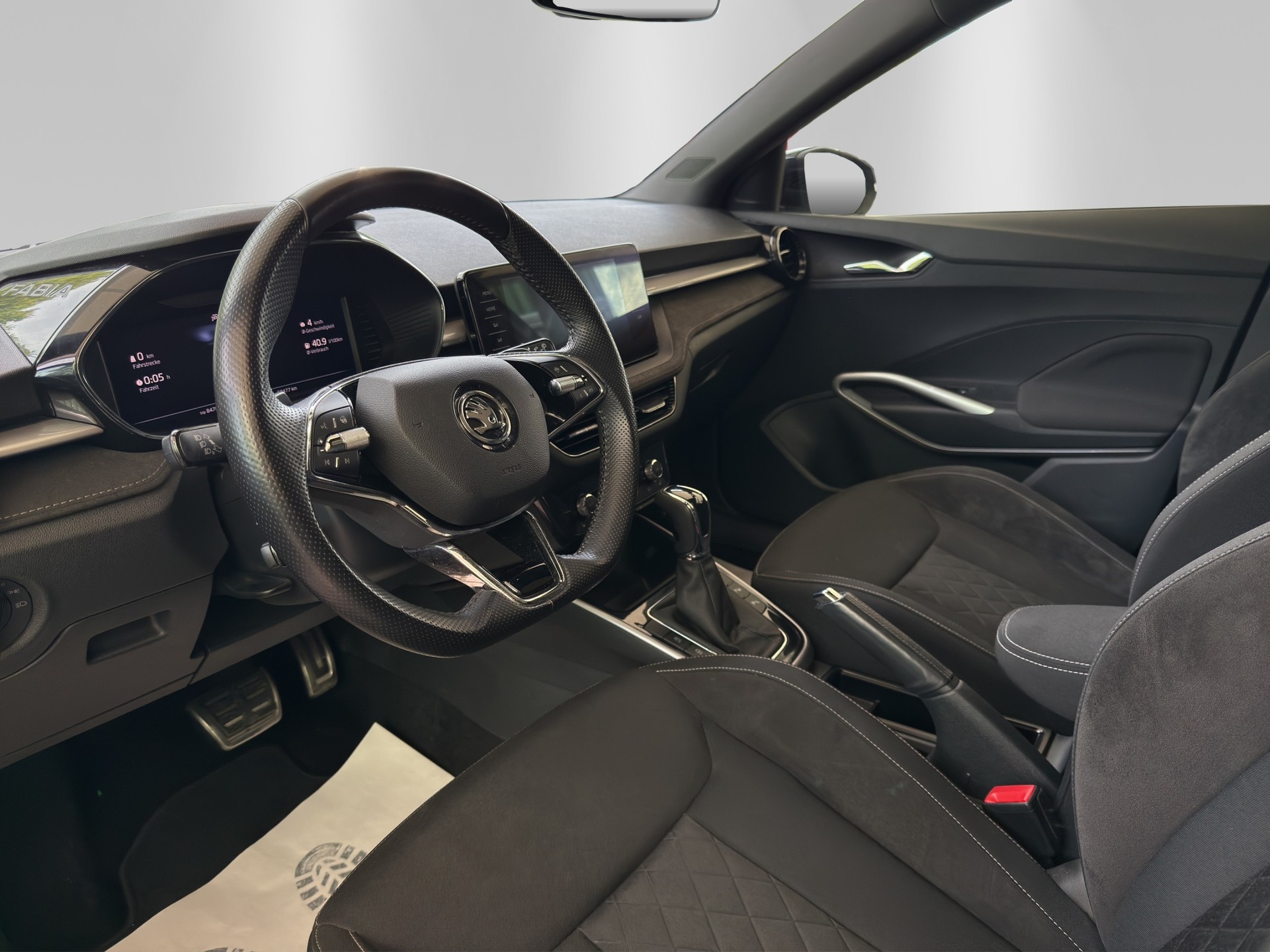 SKODA Fabia 1.0 TSI Style DSG-image-7