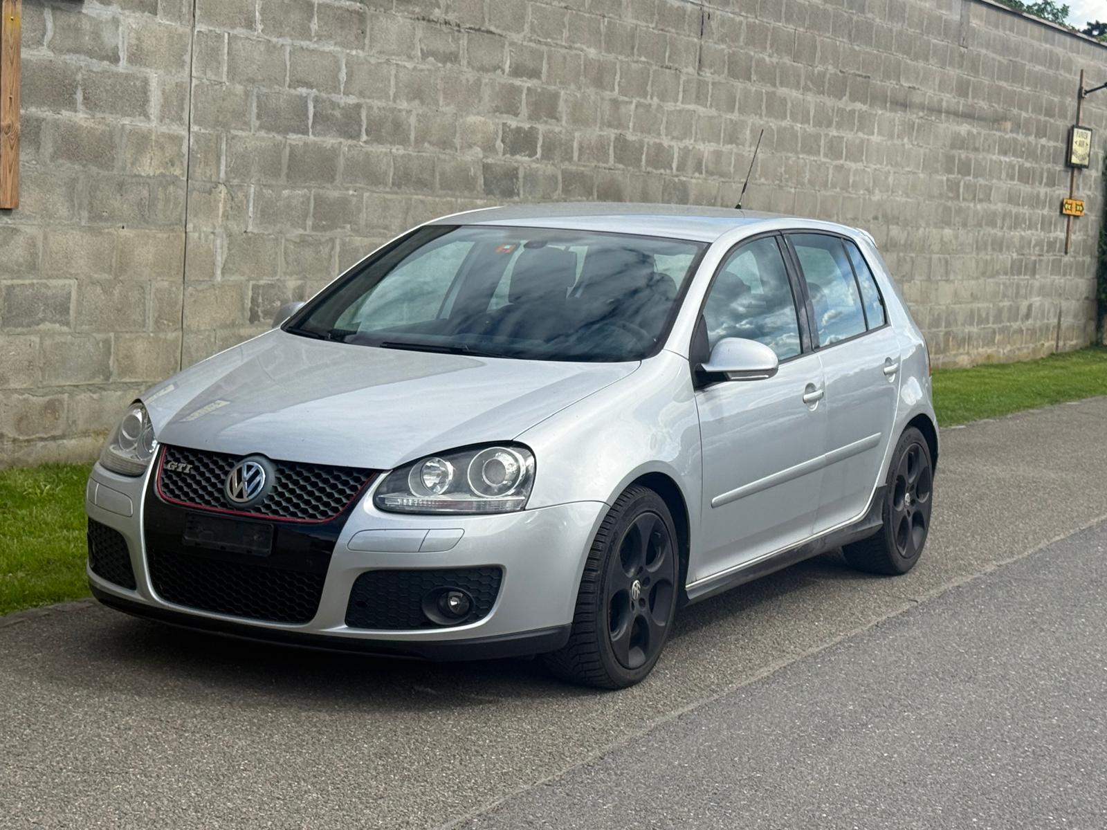 VW Golf 2.0 TFSI GTI