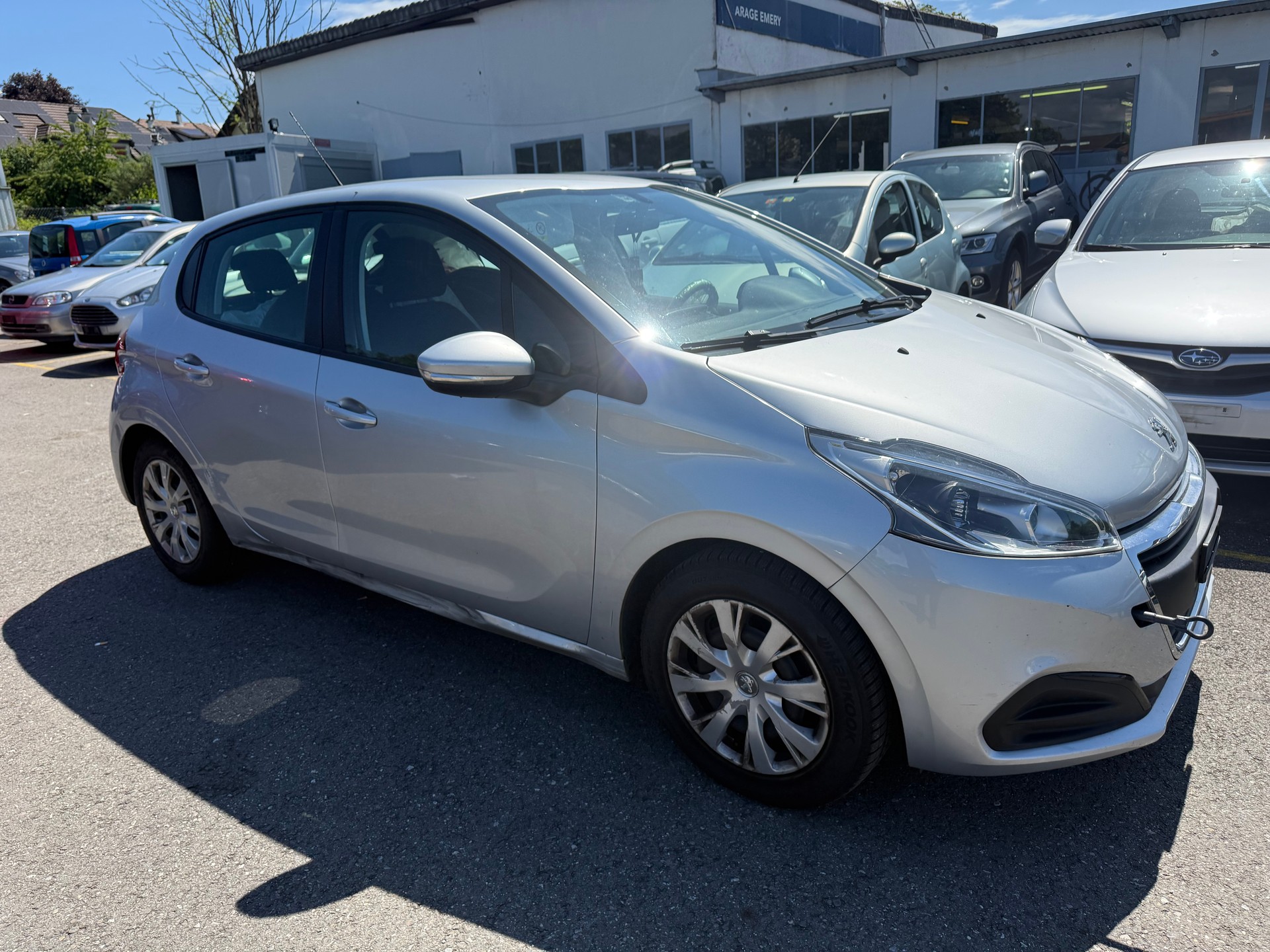 PEUGEOT 208 1.2 PureTech Access-image-5