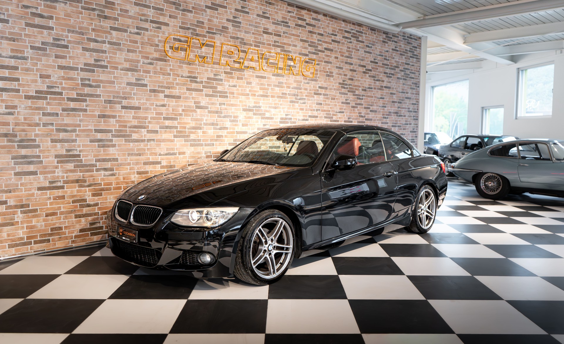 BMW 320i Cabriolet