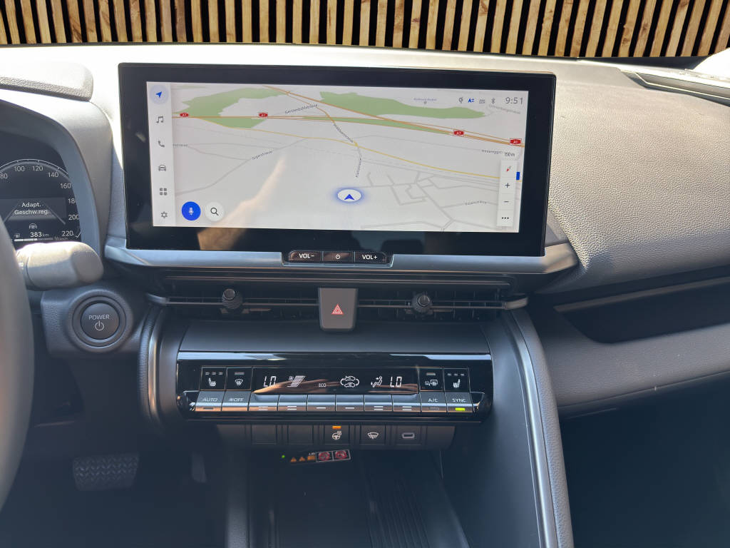 TOYOTA C-HR 2.0 PHEV Trend-image-8