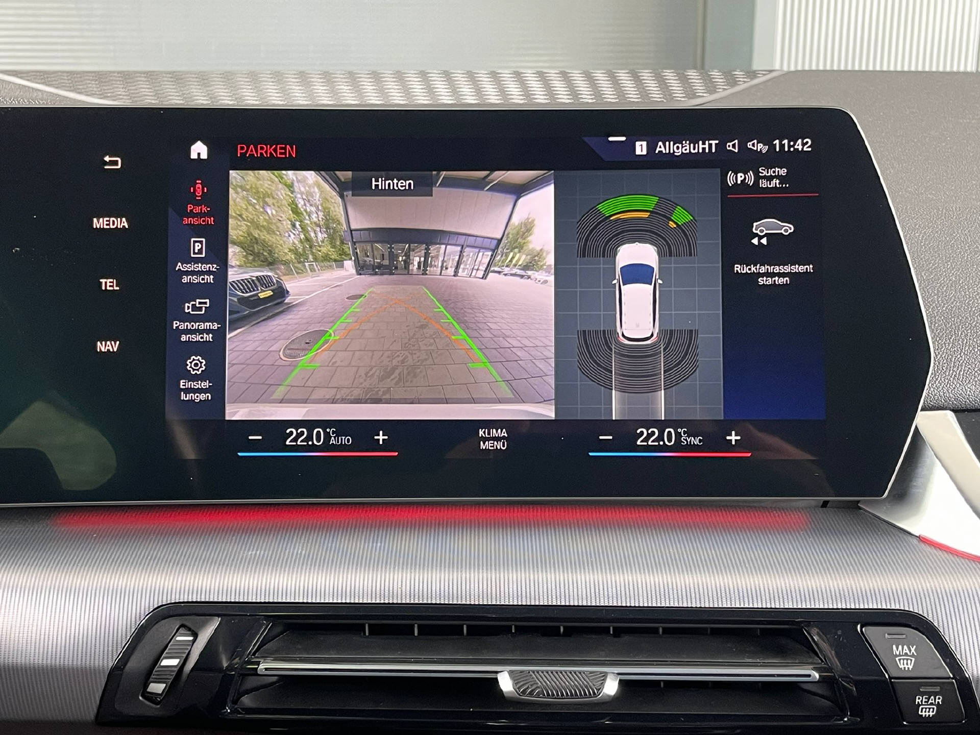 BMW 225e xDrive paddles Active Tourer-image-12