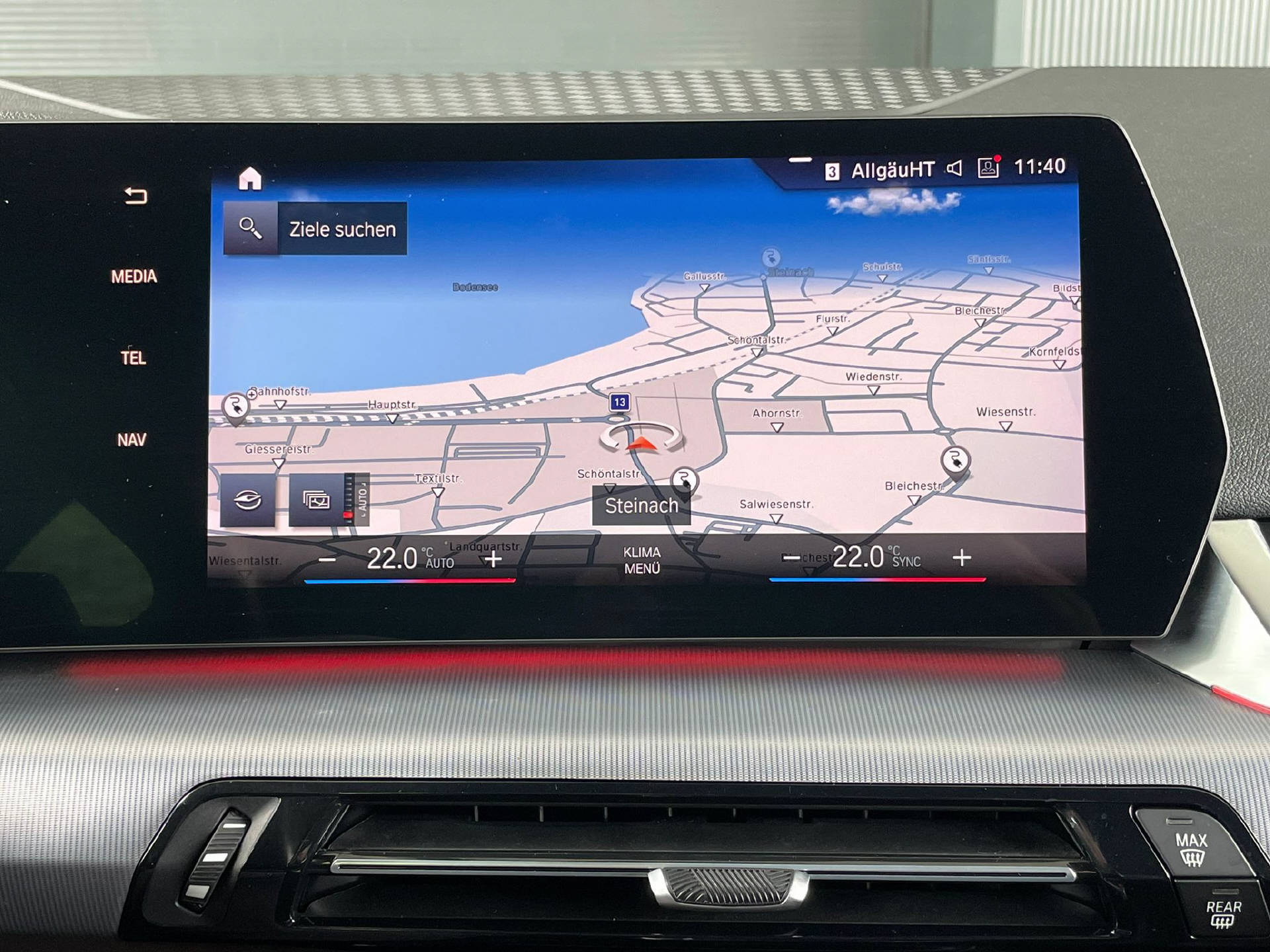 BMW 225e xDrive paddles Active Tourer-image-13