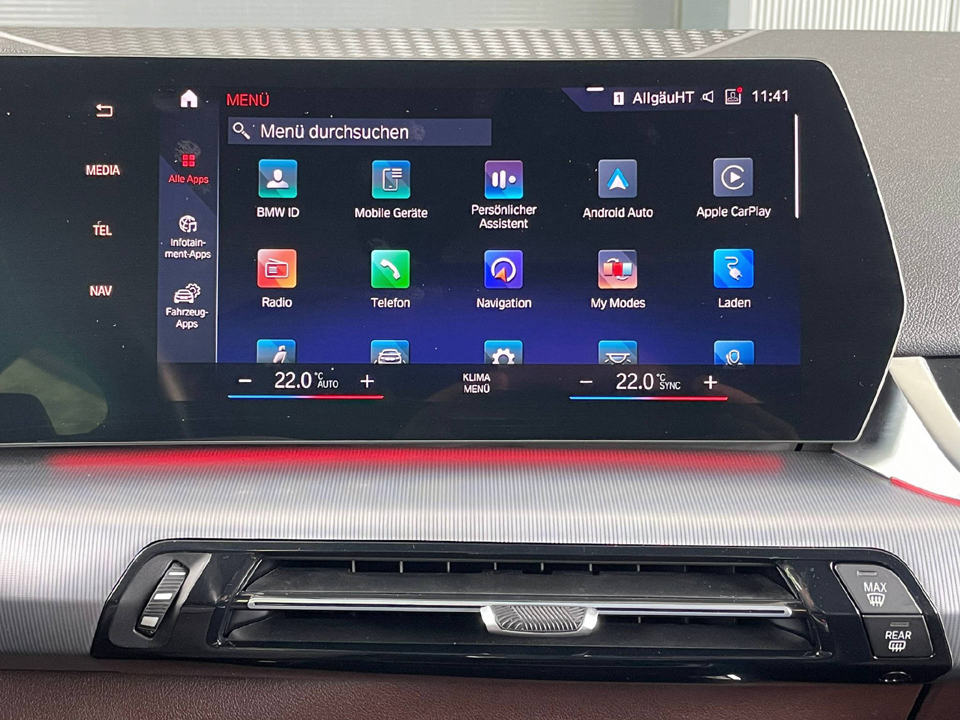 BMW 225e xDrive paddles Active Tourer-image-15