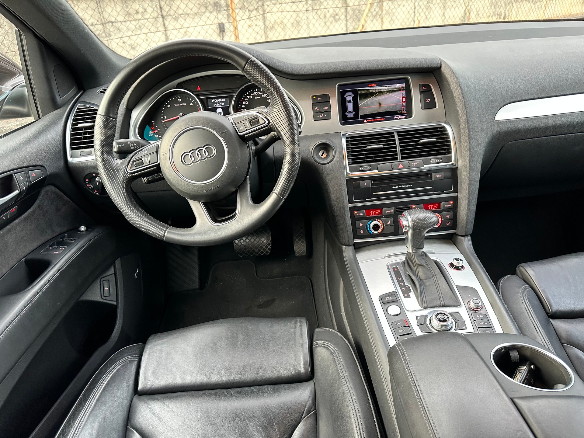 AUDI Q7 4.2 TDI quattro tiptronic S-Line-image-9