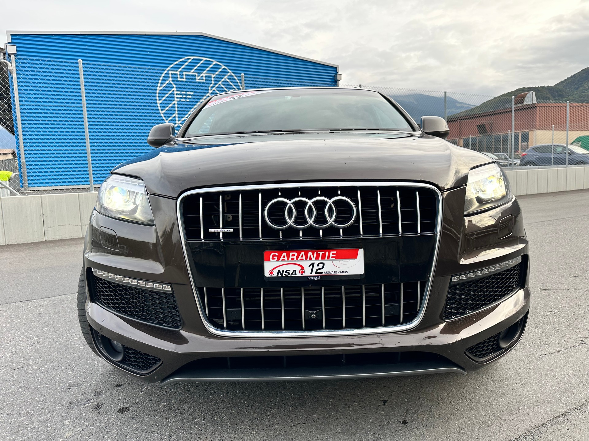 AUDI Q7 4.2 TDI quattro tiptronic S-Line-image-4