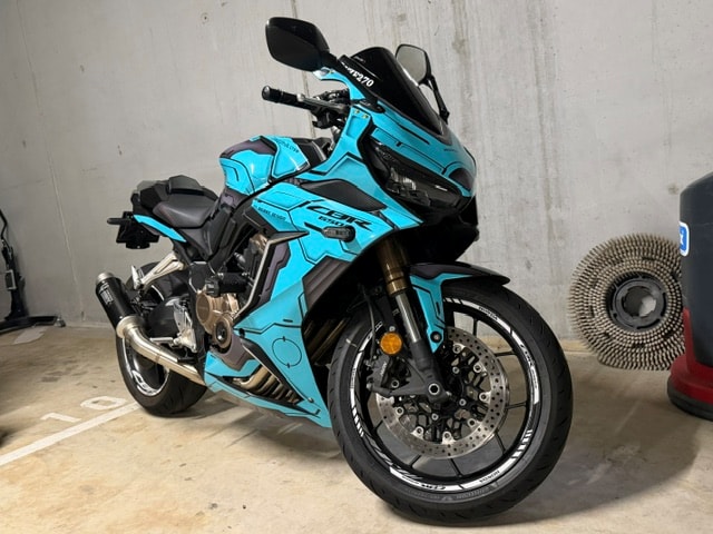 HONDA CBR 650 R-image-1