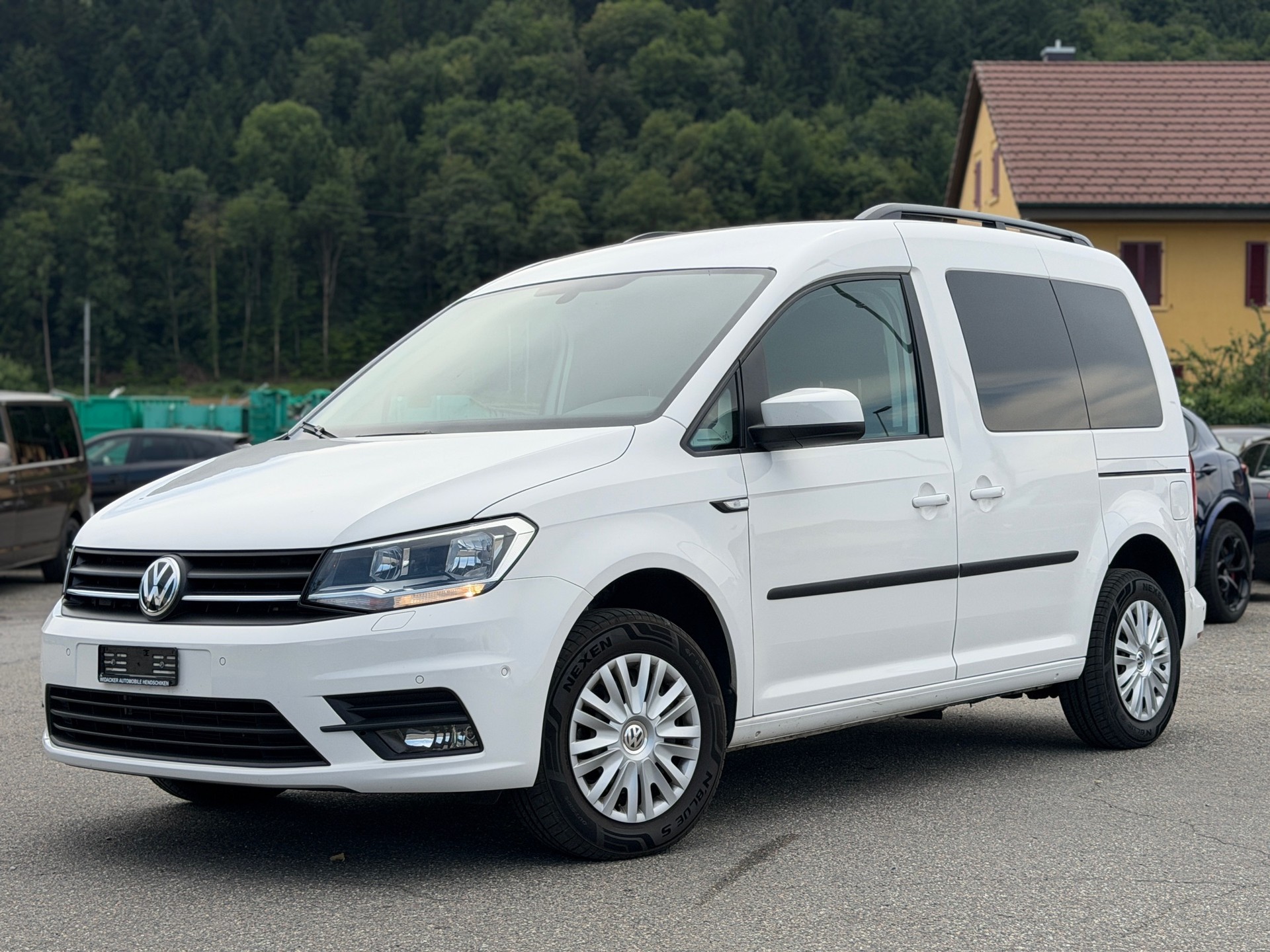 VW Caddy 2.0 TDI Highline DSG