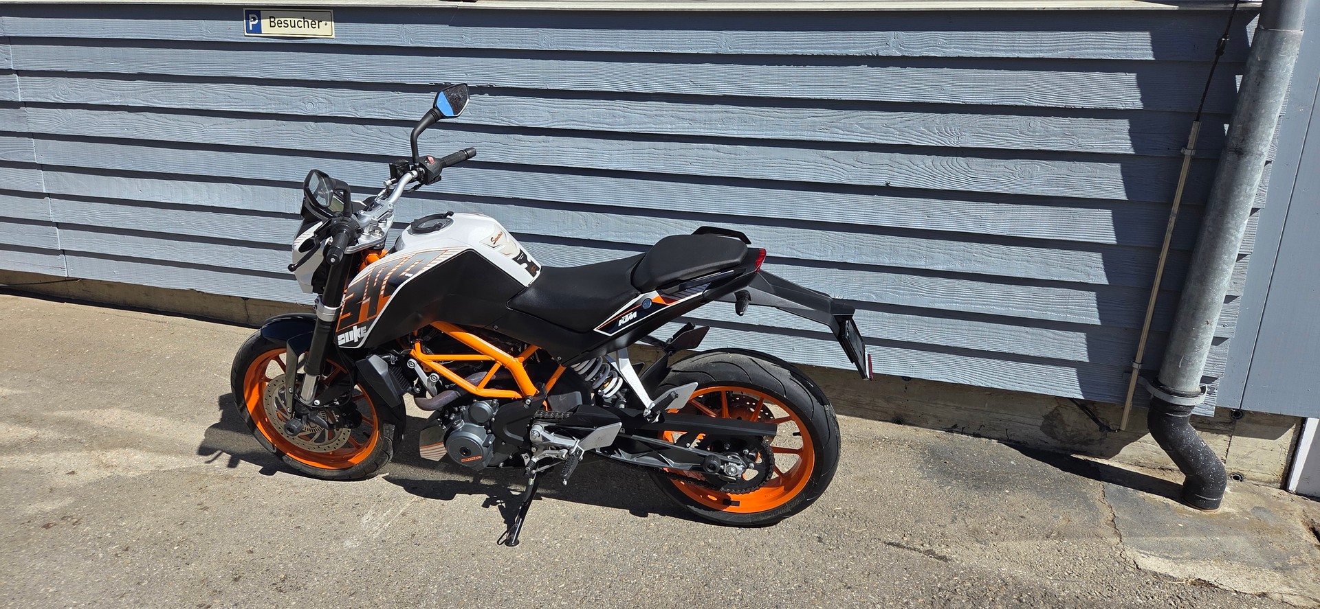 KTM 390 Duke ABS-image-1