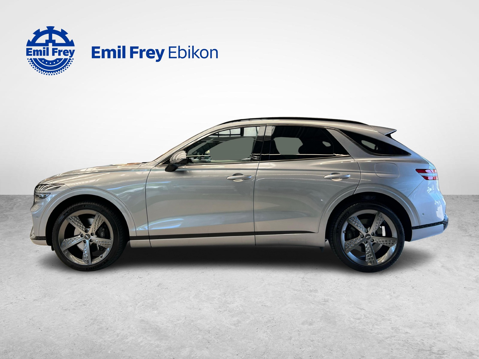 GENESIS GV70 2.5T Sport-showroom-element-1