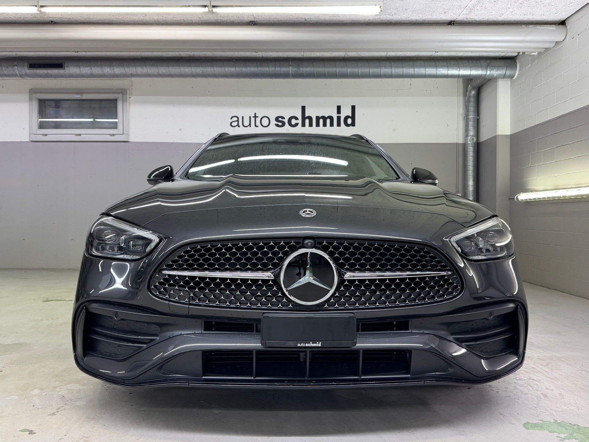 MERCEDES-BENZ C 220 d T 4 Matic Swiss Star-showroom-element-1