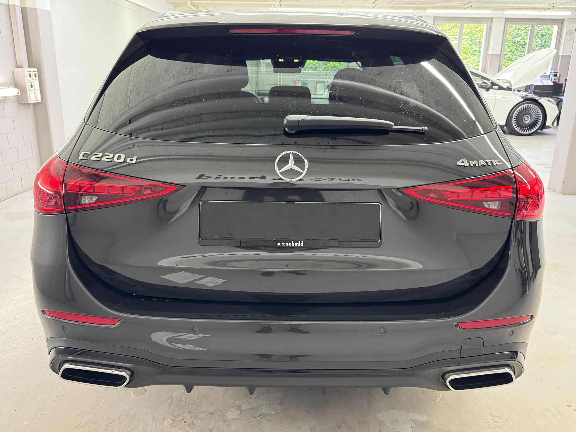 MERCEDES-BENZ C 220 d T 4 Matic Swiss Star-showroom-element-3