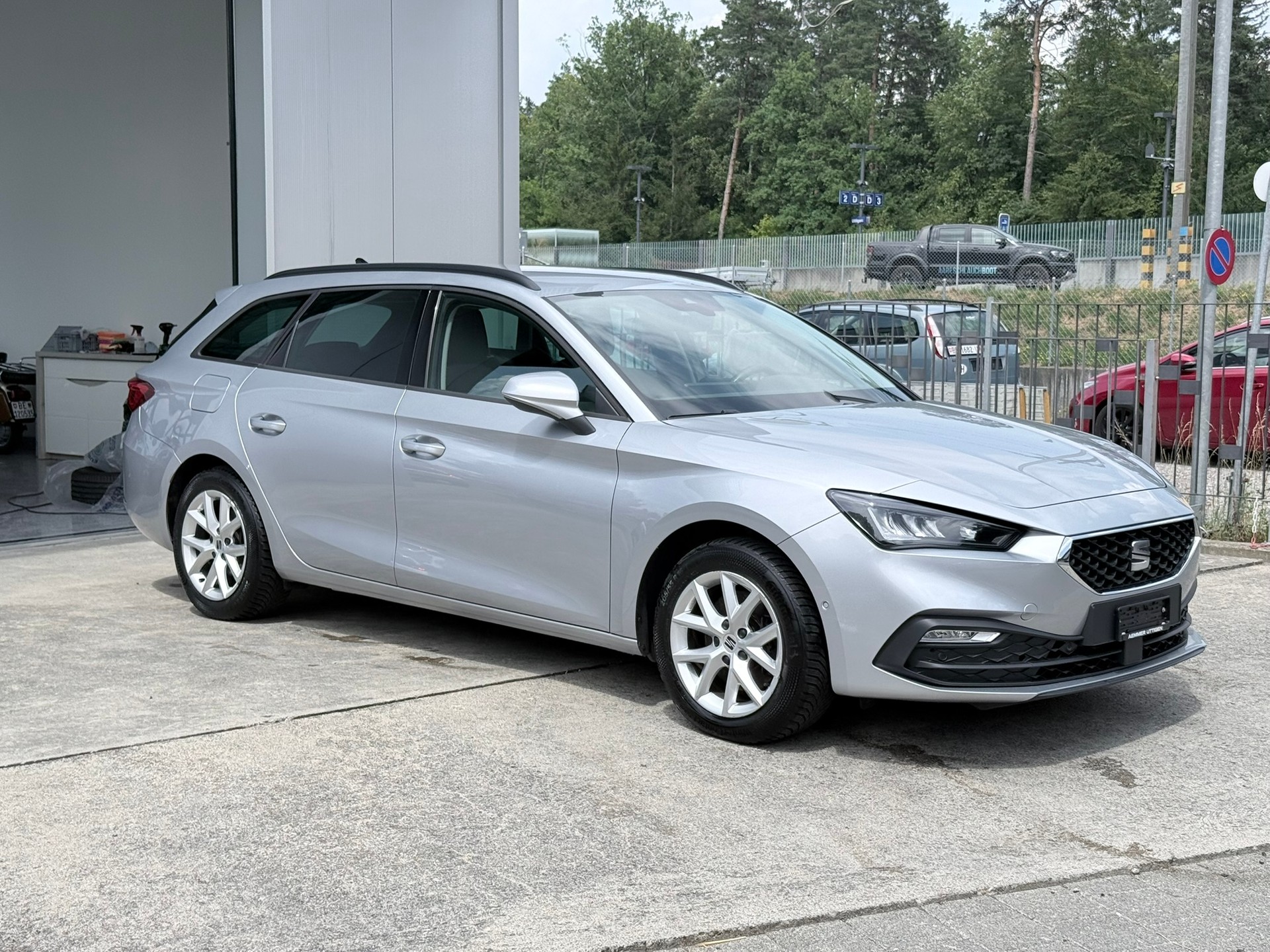 SEAT Leon ST 2.0 TDI EVO DSG 4Drive Style-showroom-element-2