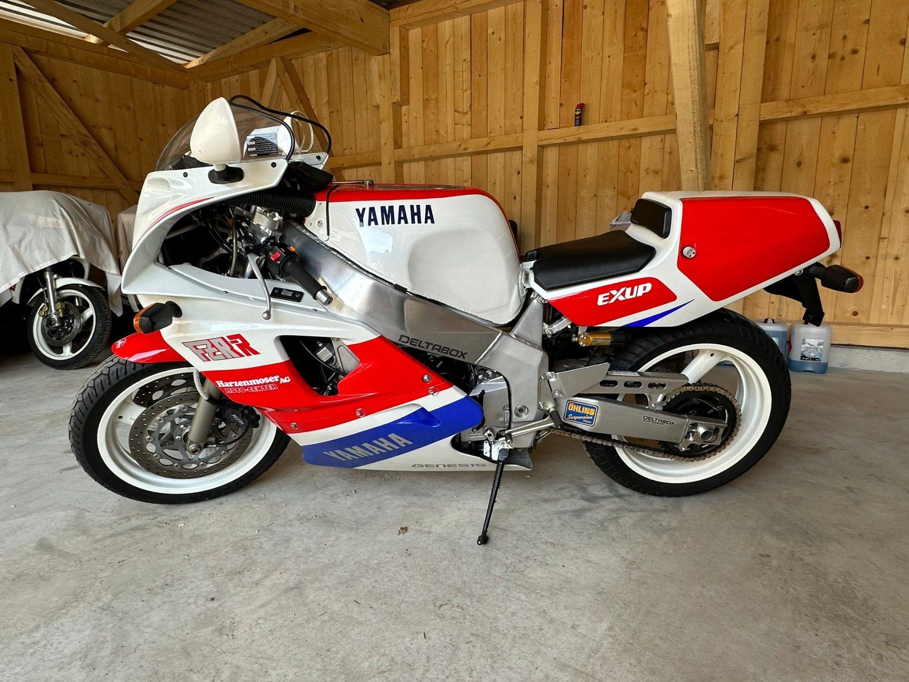YAMAHA FZR 750 R Ex up OW01-image-0
